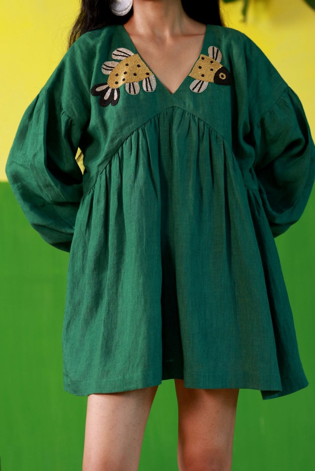 Winglore - Hand Embroidered Green Linen Fish V-Neck Dress - CiceroniDressWinglore