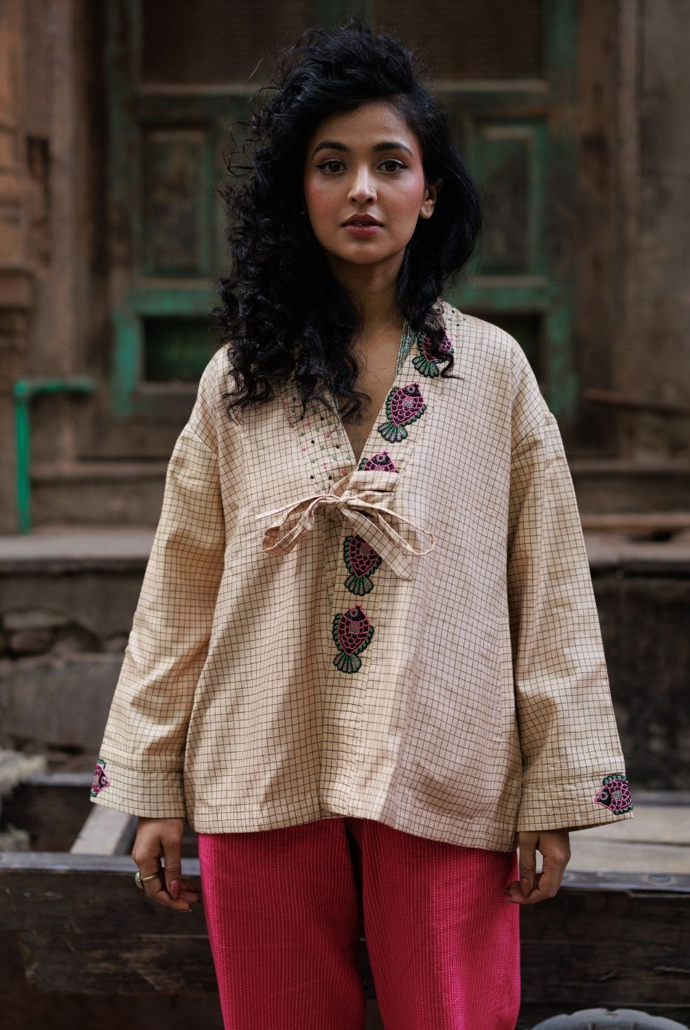Winglore - Hand Embroidered Kosa Silk Fish Cape in Natural Honey Tone - CiceroniJacketsWinglore