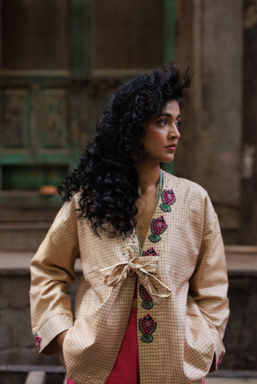Winglore - Hand Embroidered Kosa Silk Fish Cape in Natural Honey Tone - CiceroniJacketsWinglore