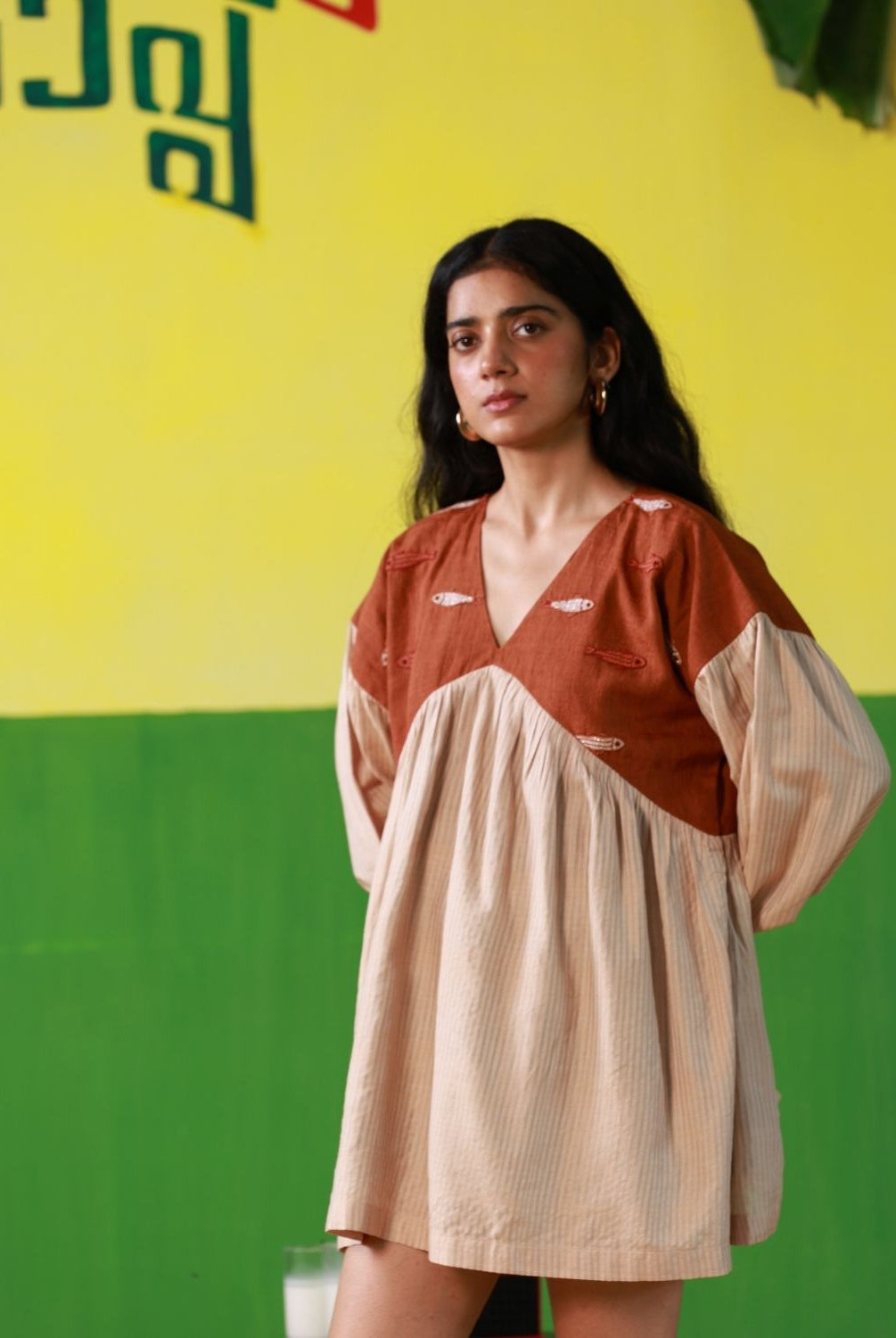 Winglore - Hand Embroidered Sardines Linen V-Neck Dress - CiceroniDressesWinglore