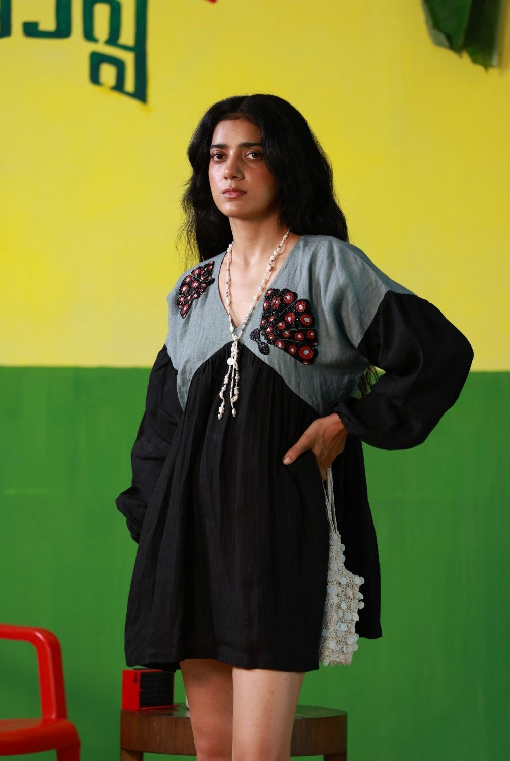 Winglore - Hand Embroidered Shell Linen V-Neck Dress - CiceroniDressesWinglore