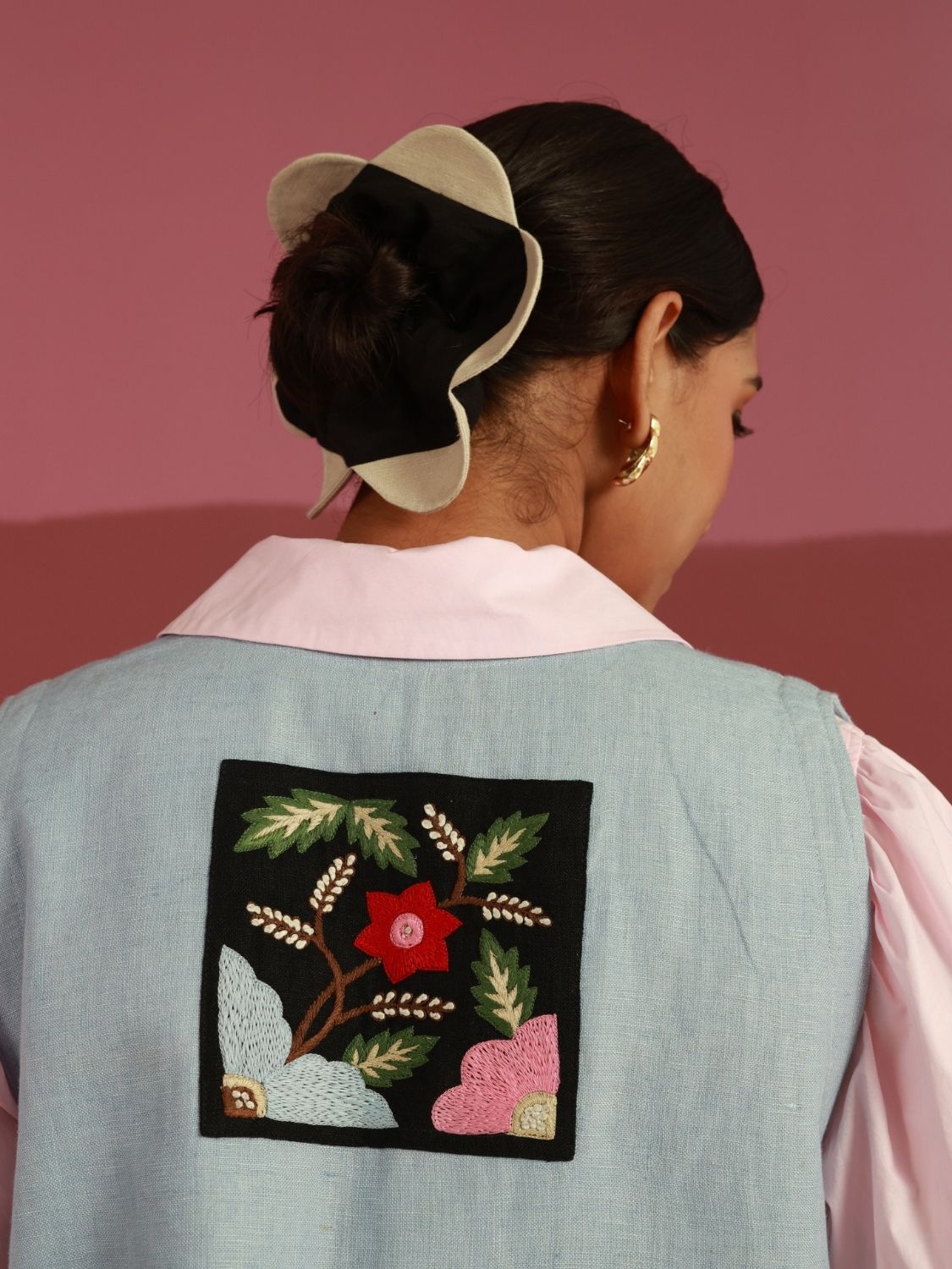 Winglore - Icy Blue Hand Embroidered Gilet - CiceroniJacketsWinglore
