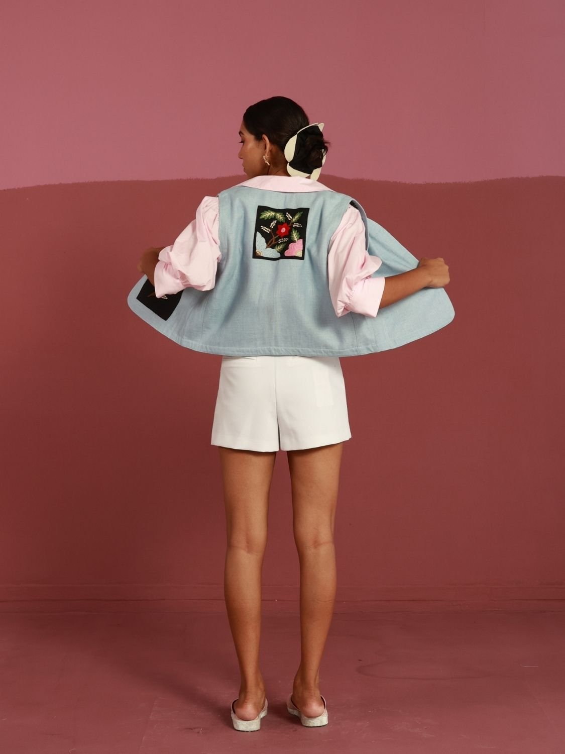 Winglore - Icy Blue Hand Embroidered Gilet - CiceroniJacketsWinglore