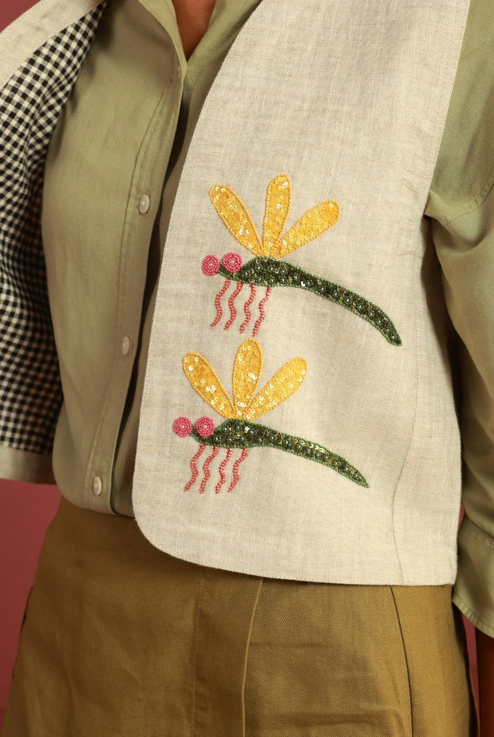 Winglore - Ivory Beige Wingin' It Dragonflies Hand Embroidered Gilet - CiceroniJacketsWinglore