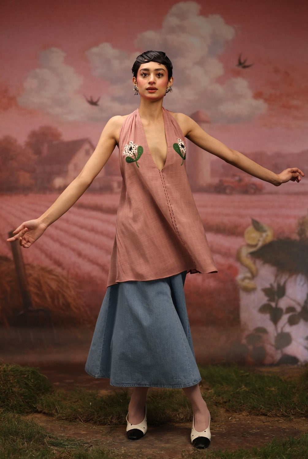 Winglore - Pink Hand Embroiderd Slub Cotton Flowers Tunic Halter Top - CiceroniTopsWinglore