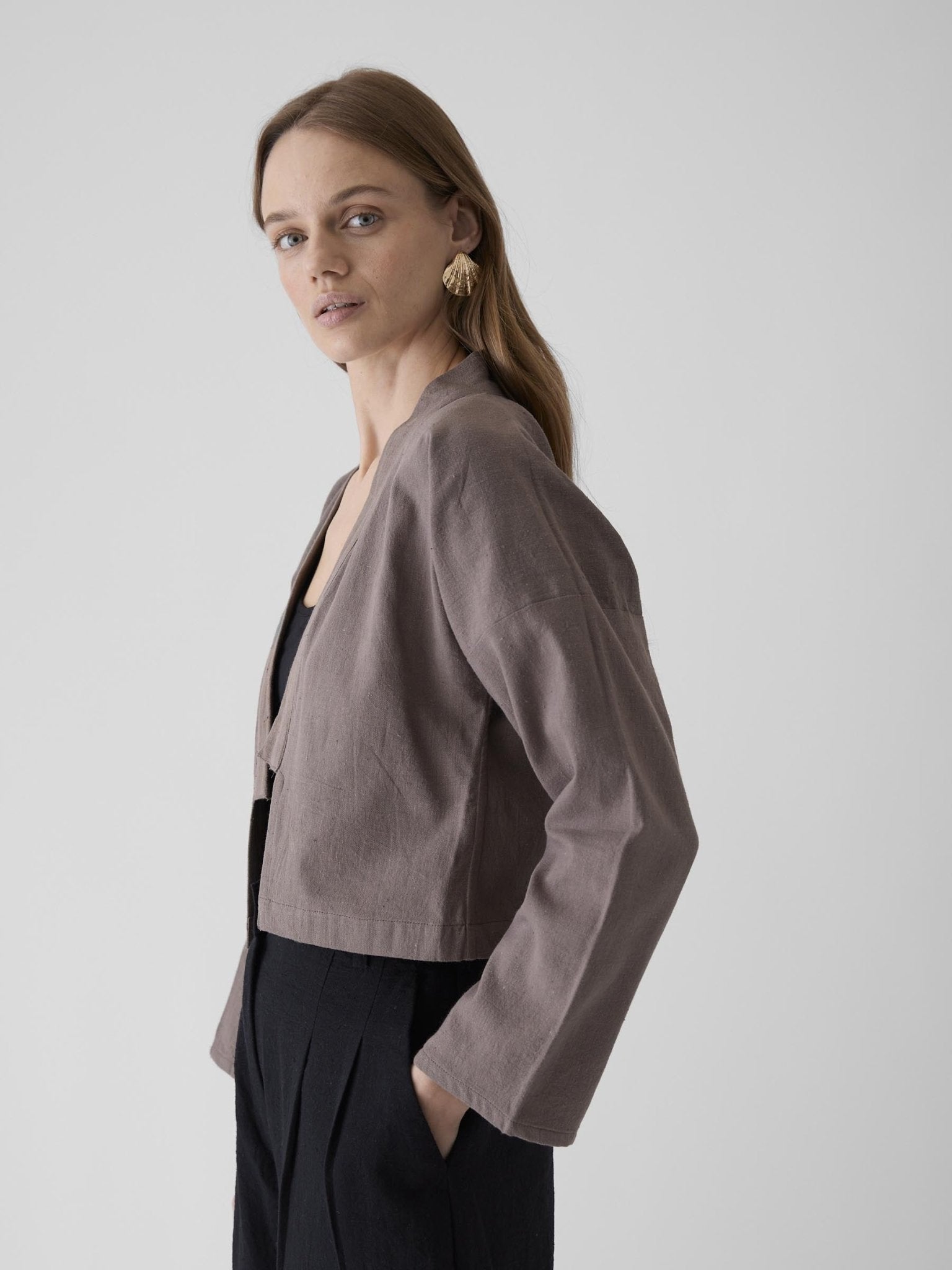 Women's Crop Jacket - Grayish Brown - CiceroniJacketsMareen