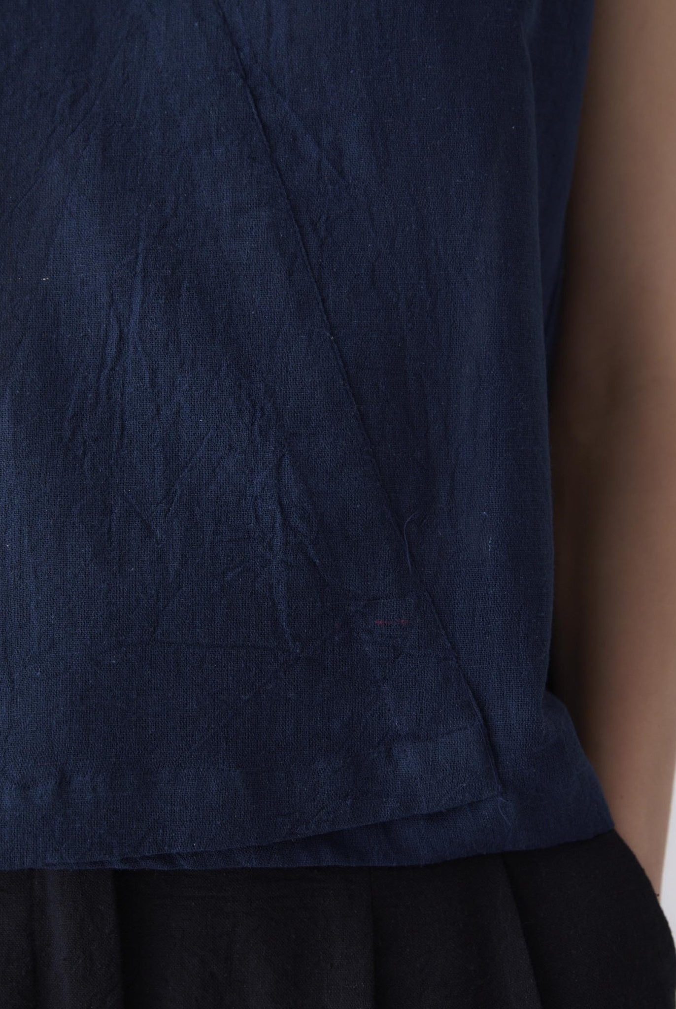 Women's V - Neck Crop Top - Navy Blue - CiceroniTopsMareen
