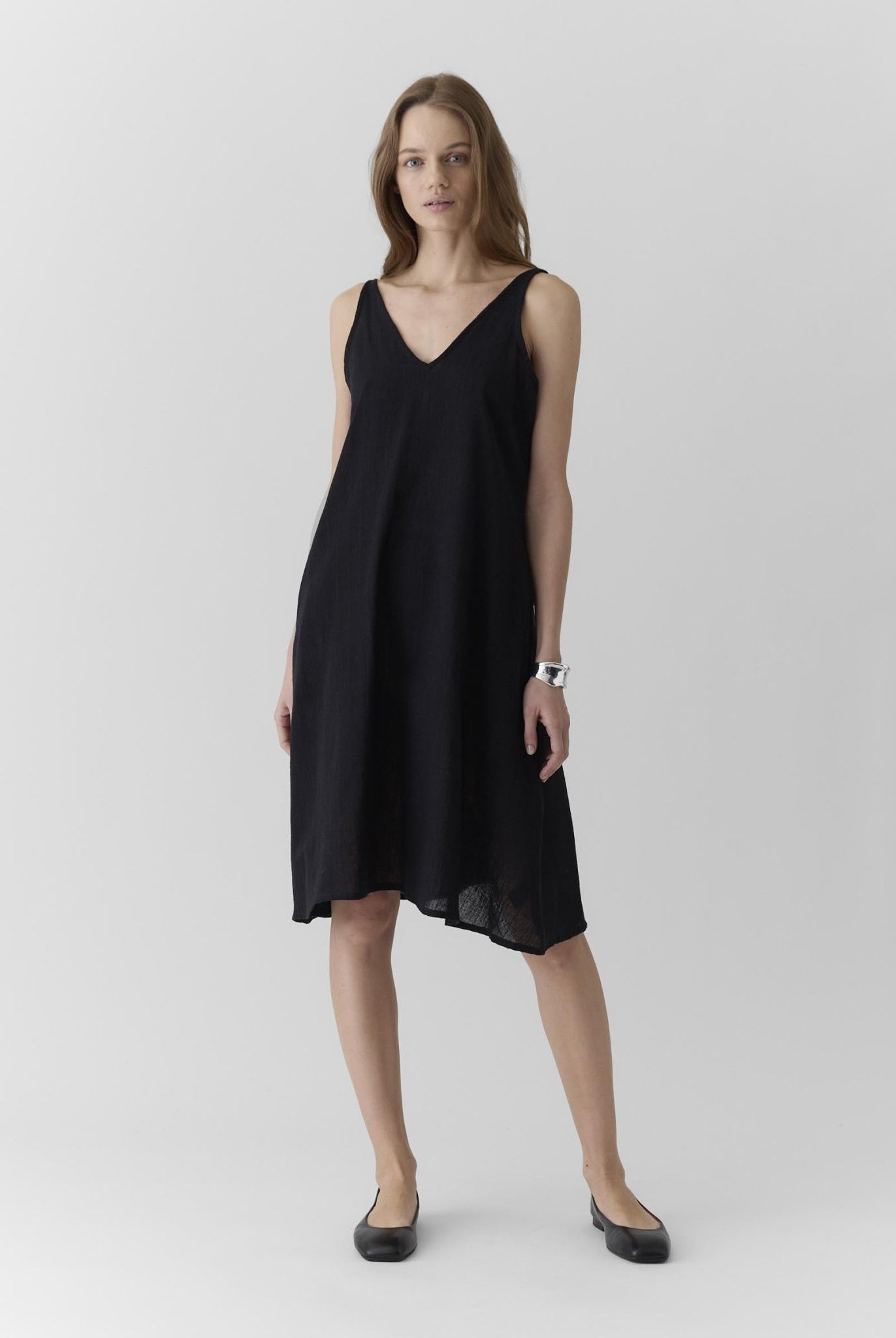 Women's V Neck Midi Dress - Black - CiceroniDressesMareen