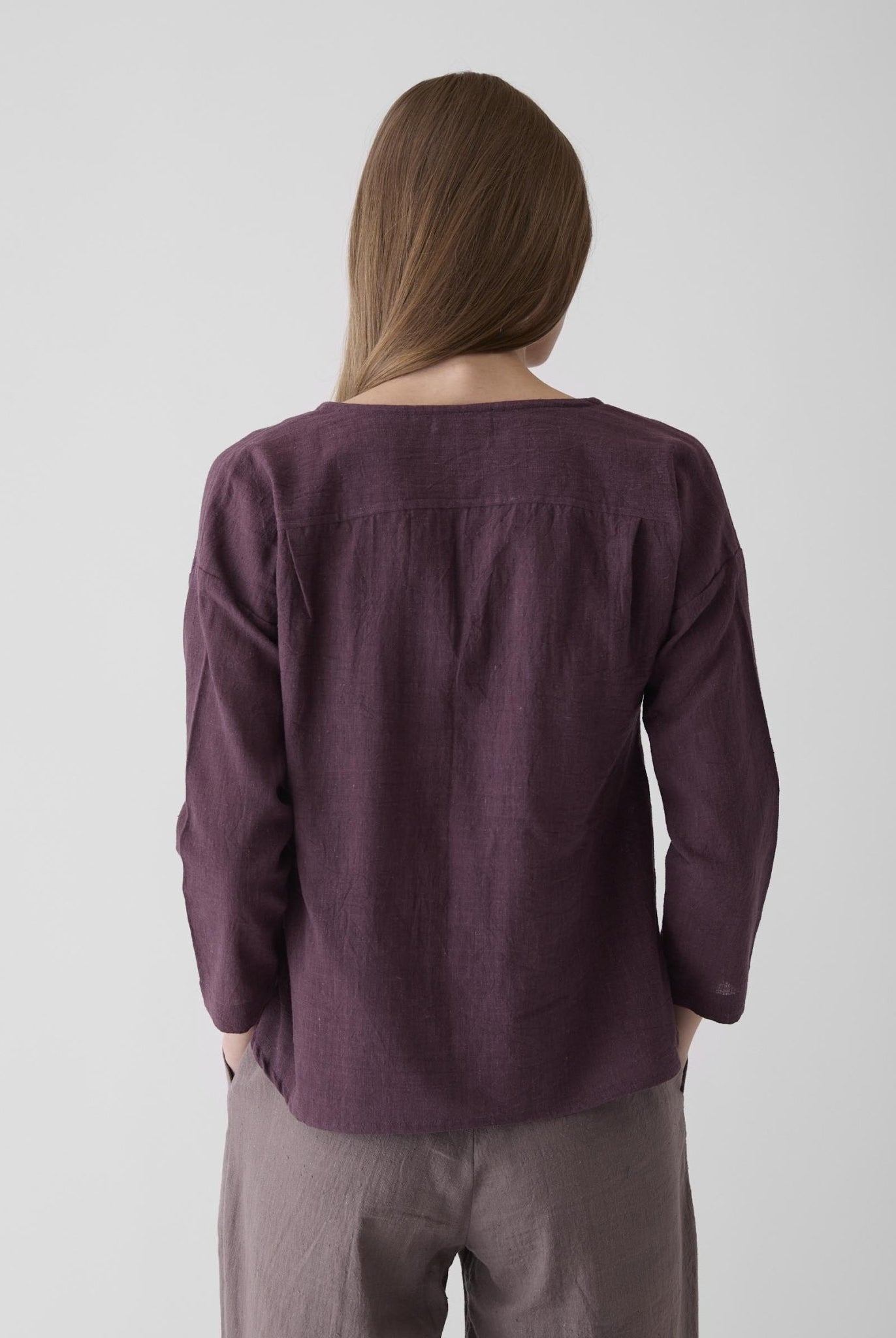Women's V - Neck Shirt - Aubergine Purple - CiceroniWomen ShirtsMareen