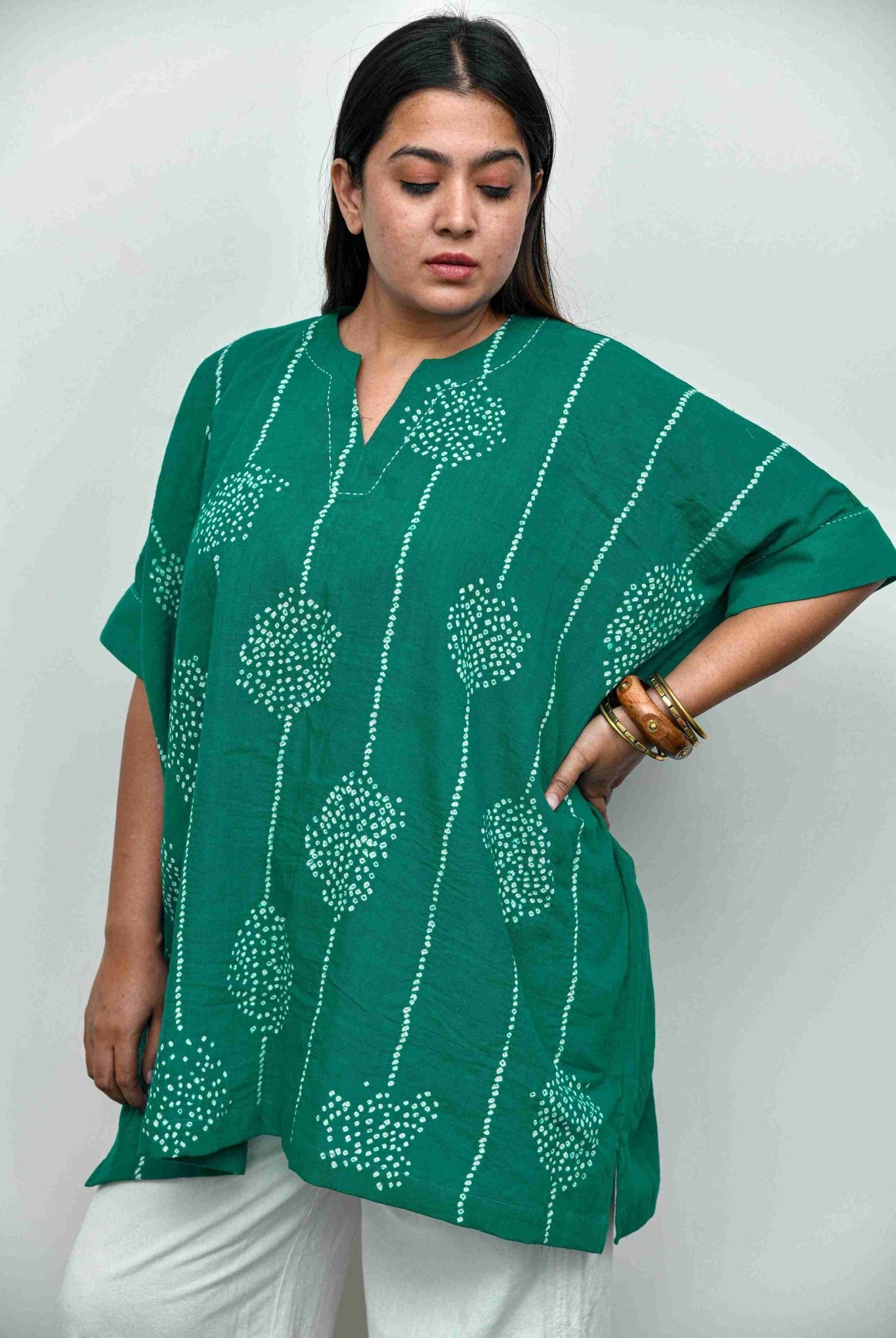 Zariya Distorted Line Top - CiceroniTopsYD Aashiya