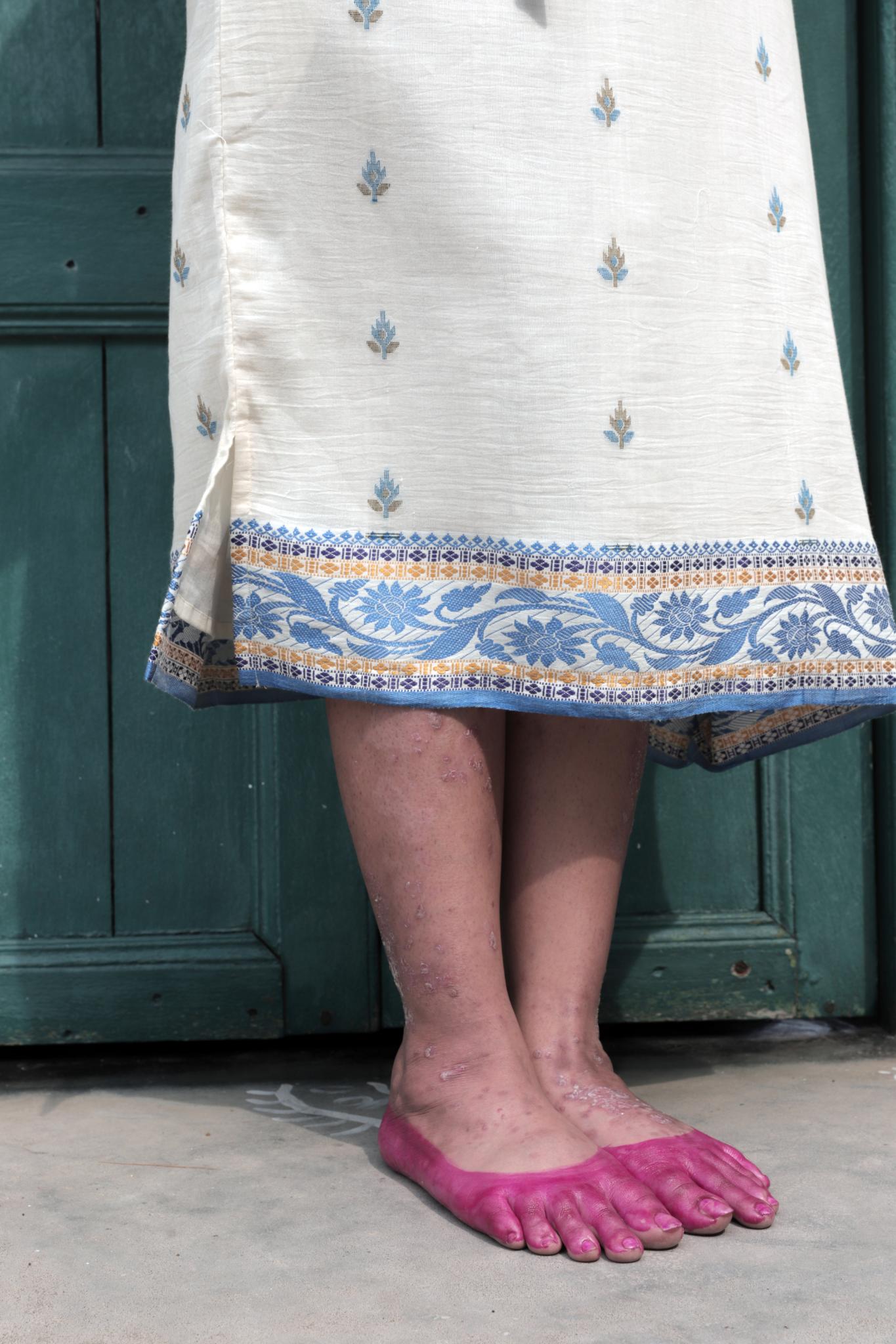 Aampata Naksha Back Cowl Dress - CiceroniDressesBhomra