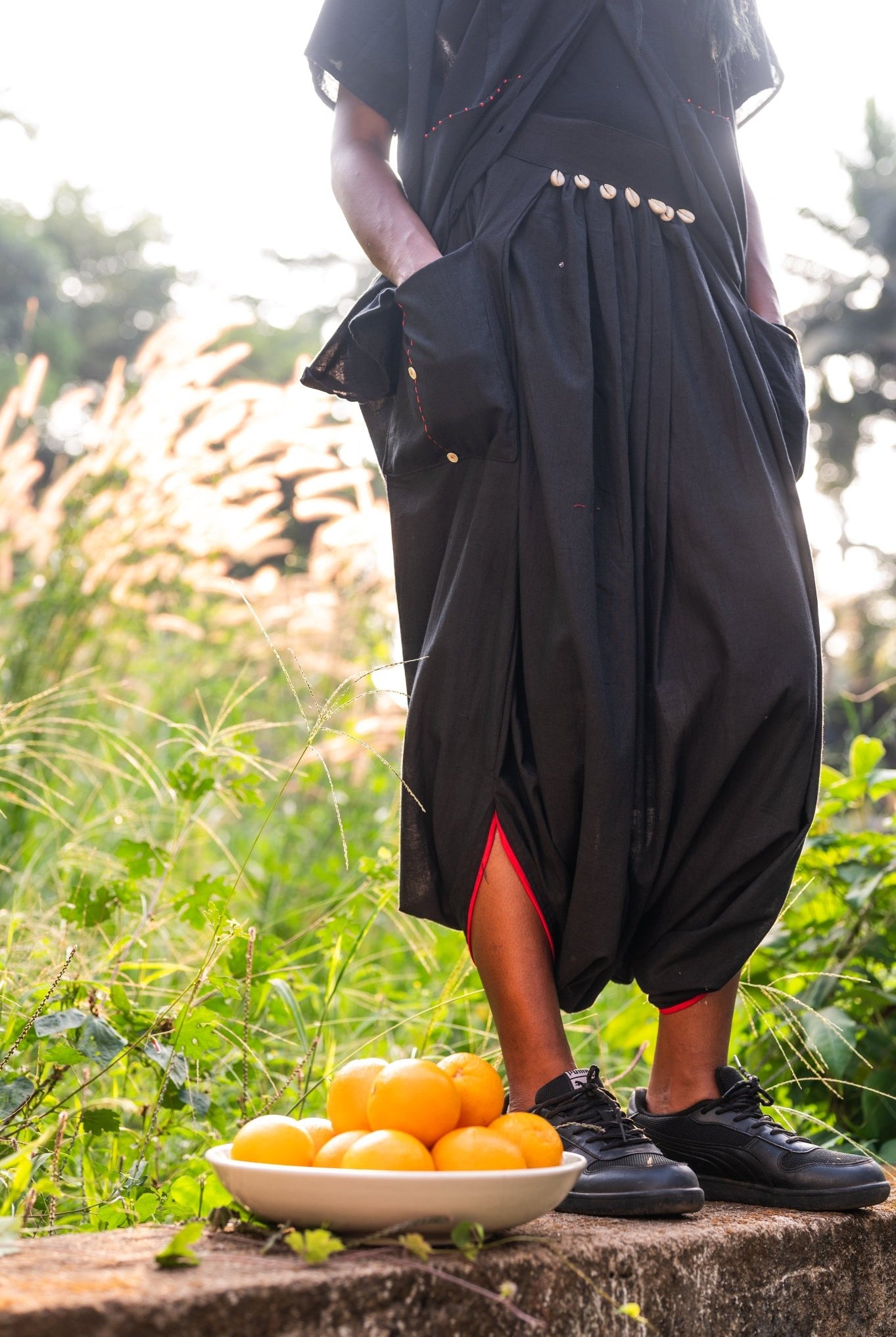 Aastey Black Mul Dhoti - CiceroniDhotiPrathaa