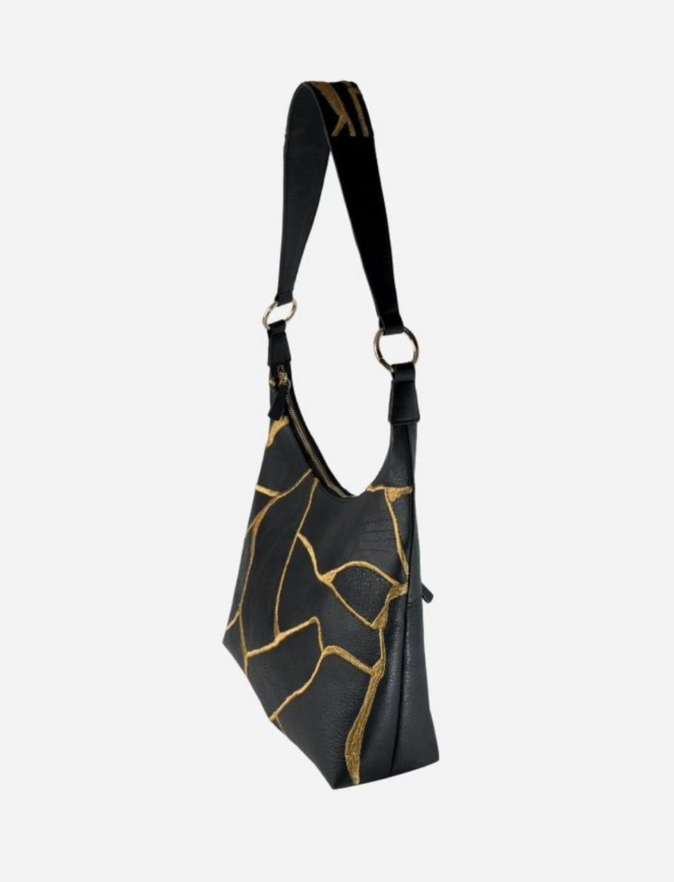 Akira Shoulder Bag in Black - CiceroniBagEconock