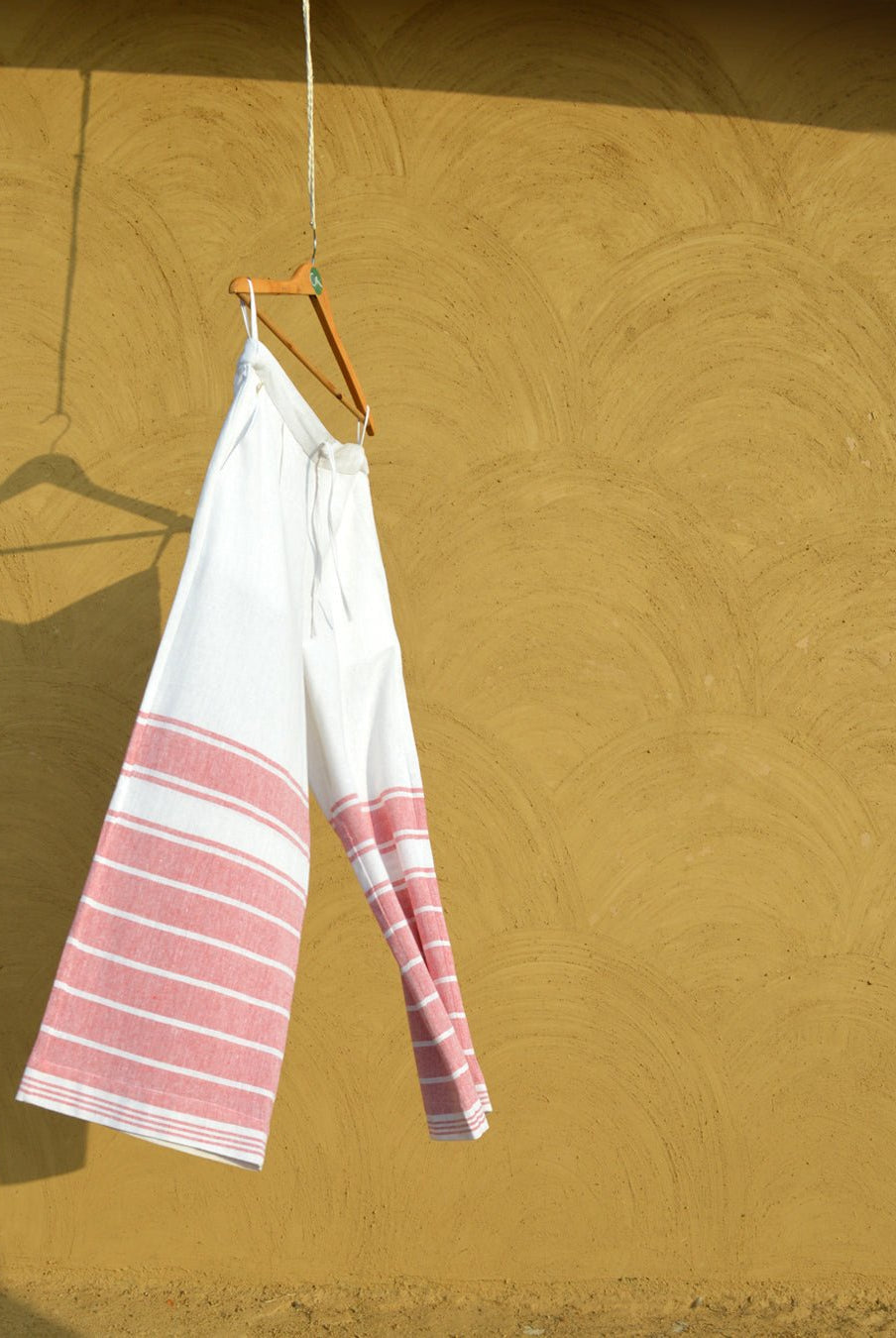 Betra Unisex Kurta And Pant - CiceroniJohargram