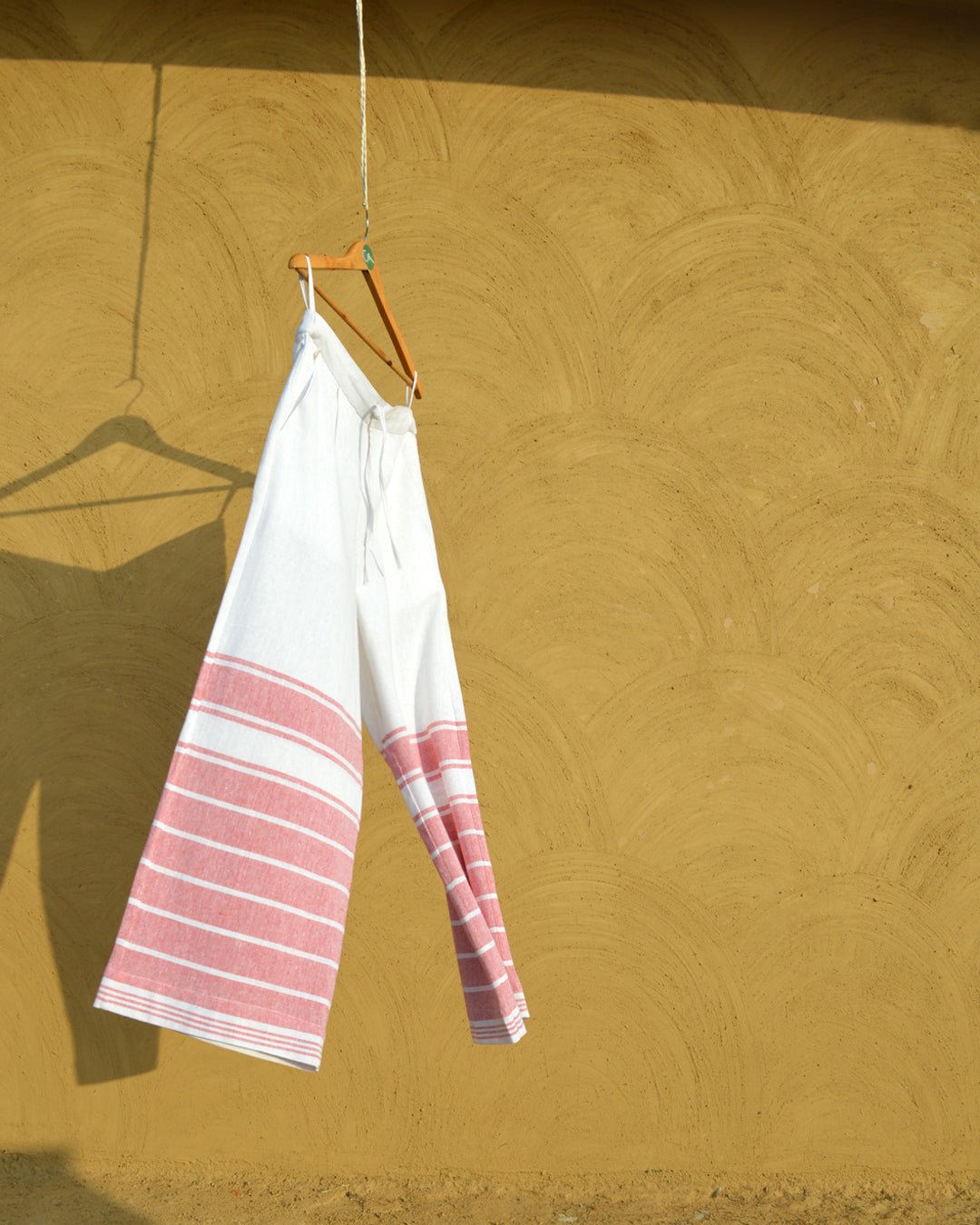 Betra Unisex Kurta And Pant - CiceroniJohargram