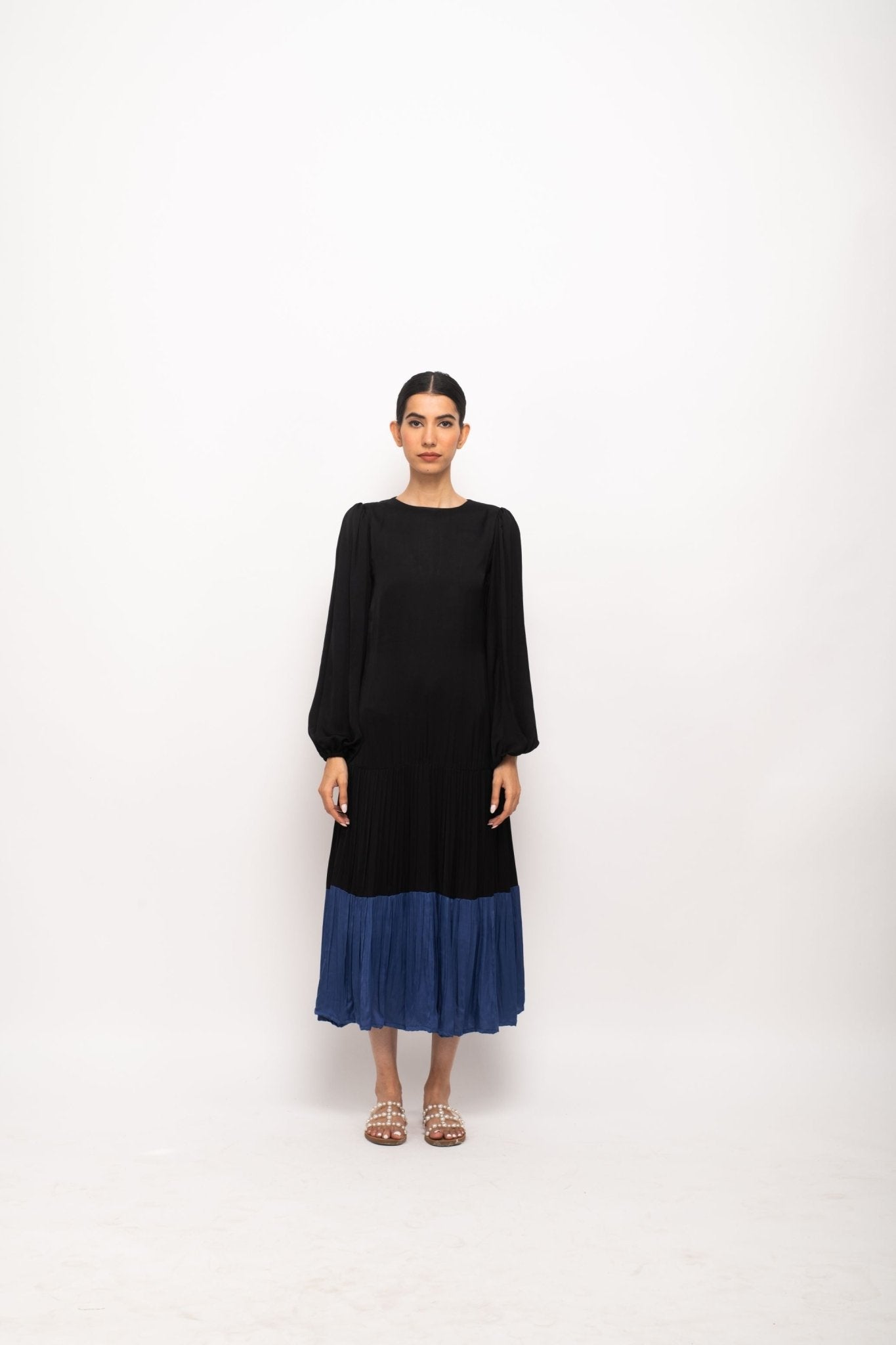 Black-Blue Gather Maxi Dress - CiceroniDressesNeora