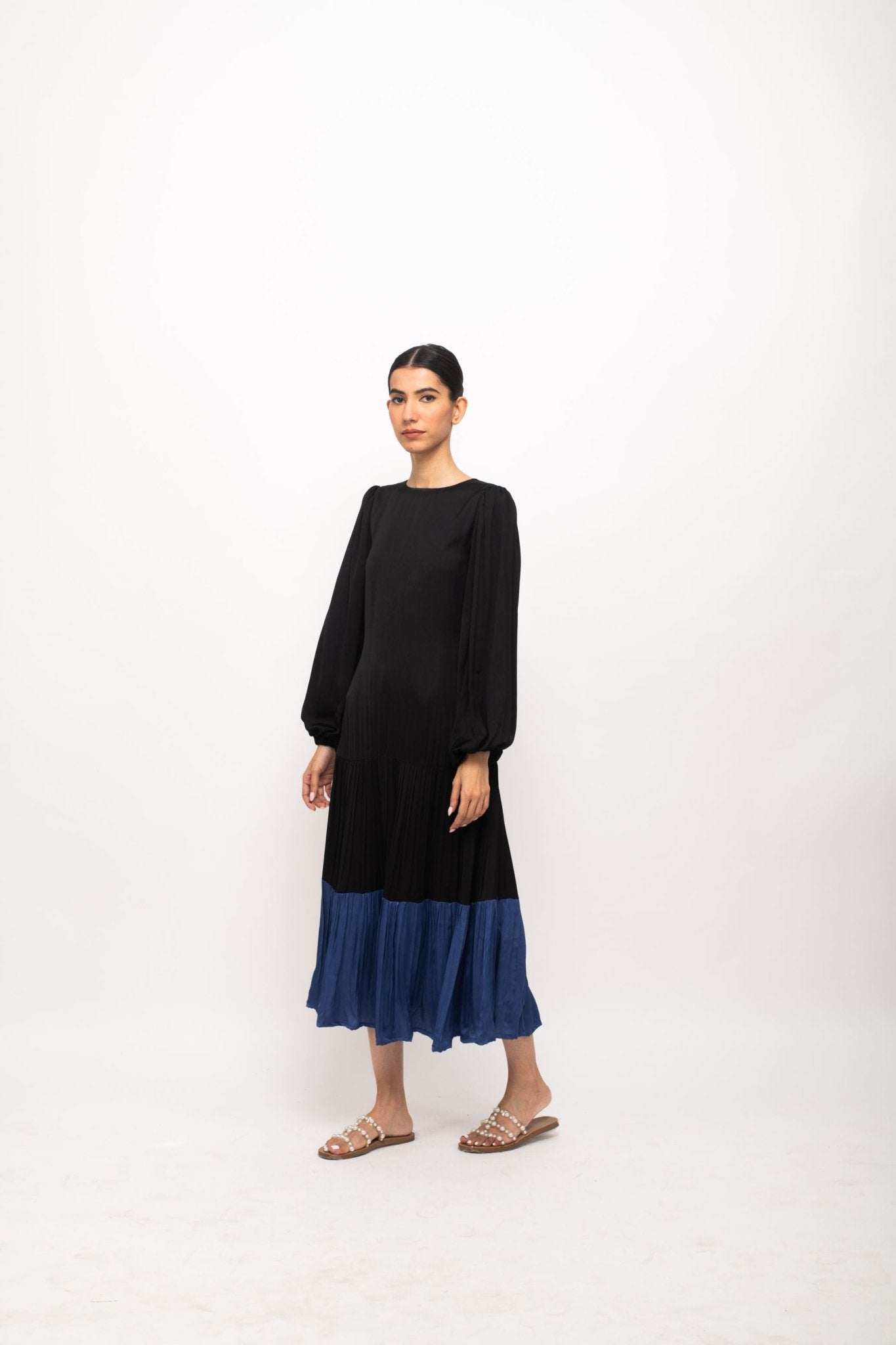 Black-Blue Gather Maxi Dress - CiceroniDressesNeora