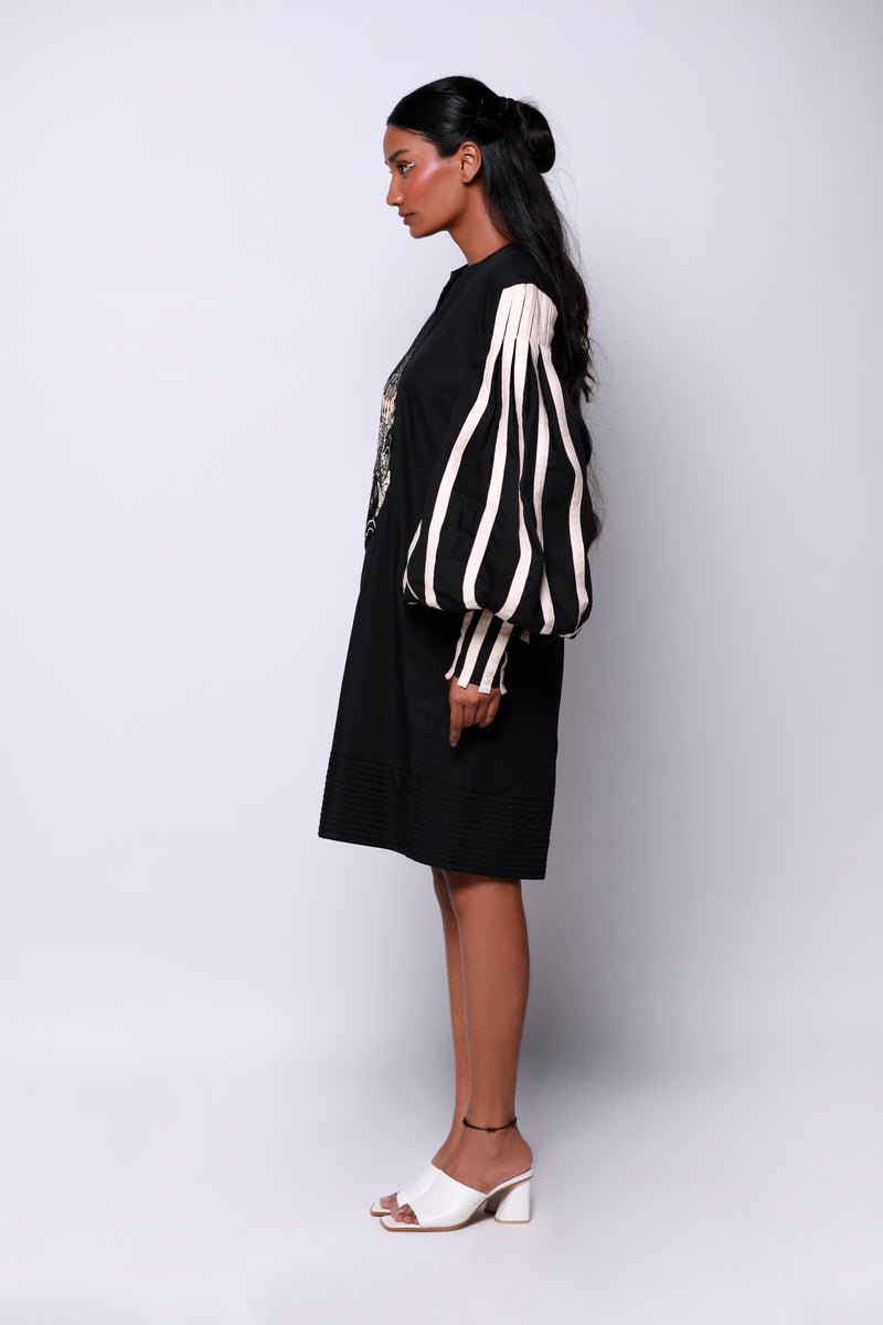 Black Durian Hexad Dress - CiceroniDressesEkastories