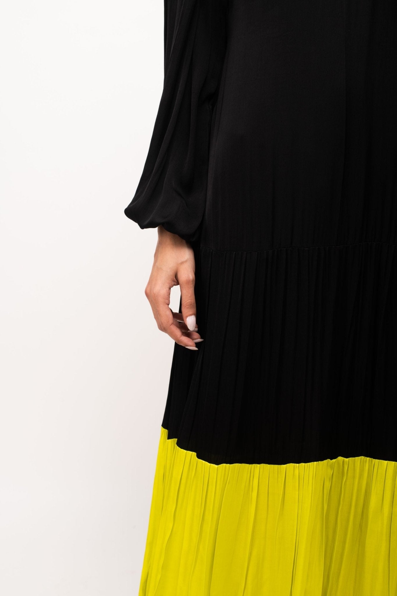 Black-Neon Gather Maxi Dress - CiceroniDressesNeora