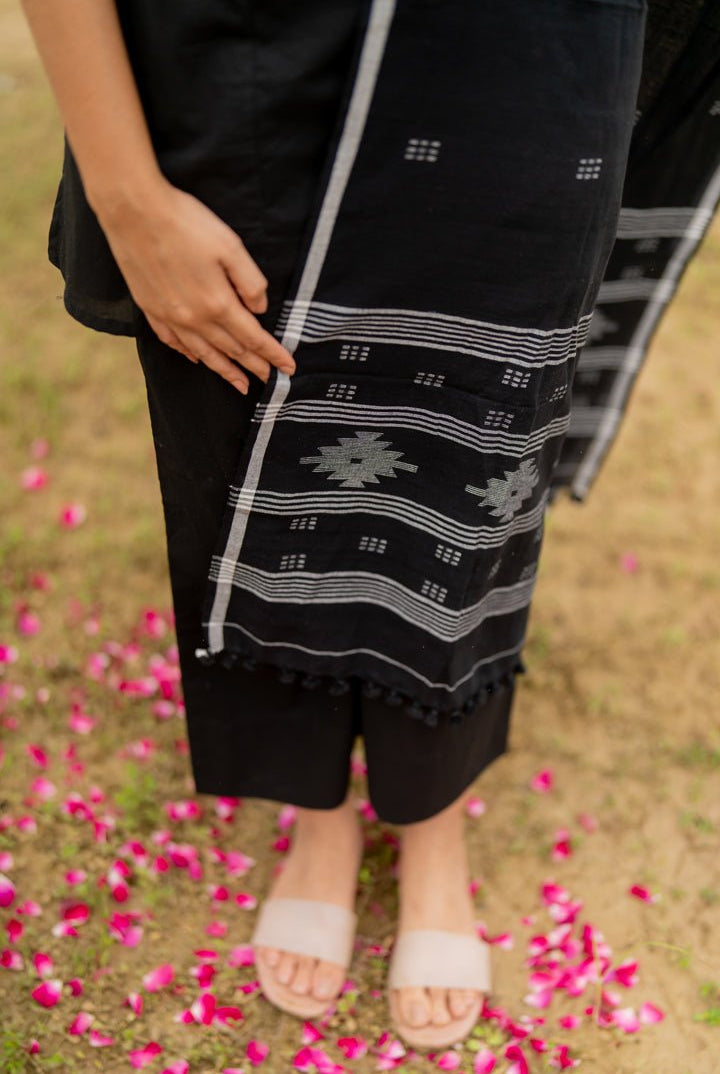 Black Short Kurta with Pants - CiceroniKurta SetMaidaan