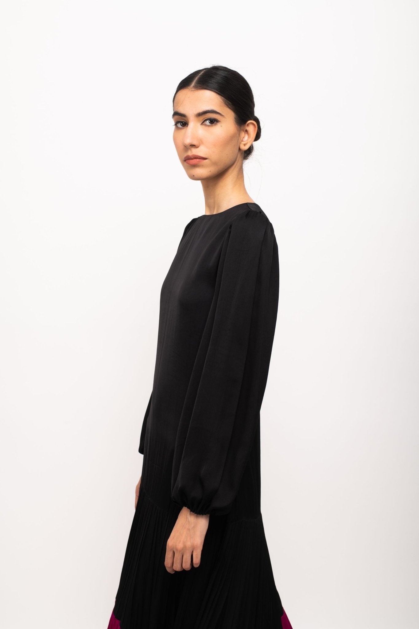 Black-Wine Gather Maxi Dress - CiceroniDressNeora