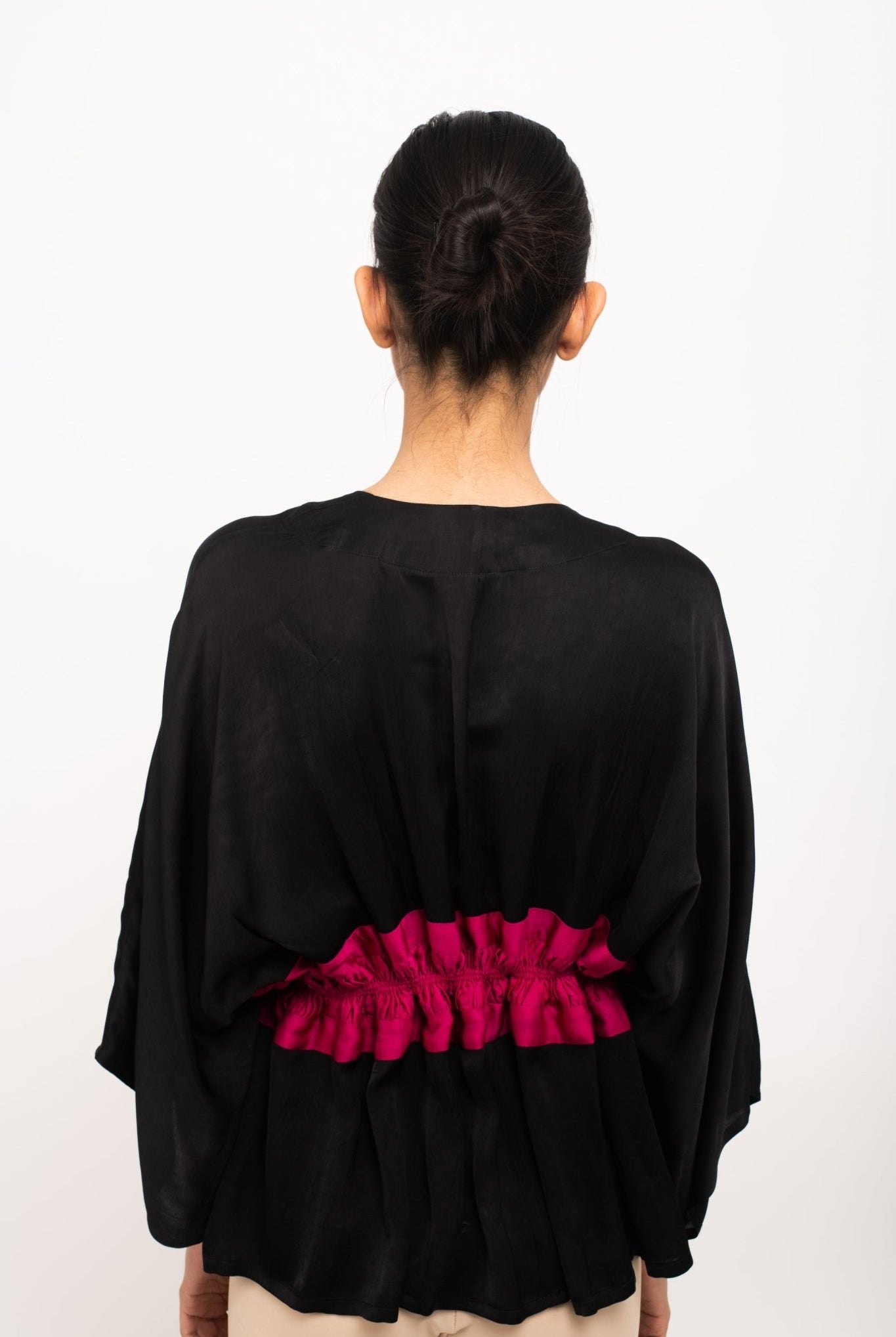 Black-Wine Short Cape - CiceroniTopNeora