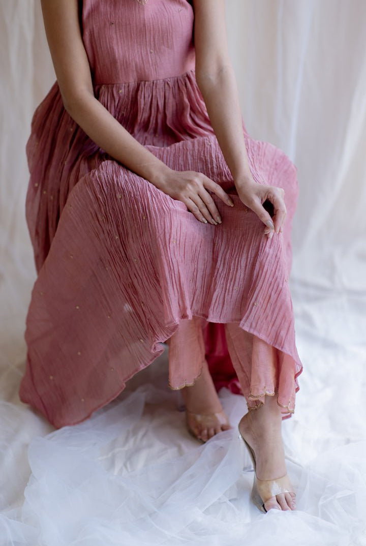 Blush Nasim Jama - CiceroniNirjara