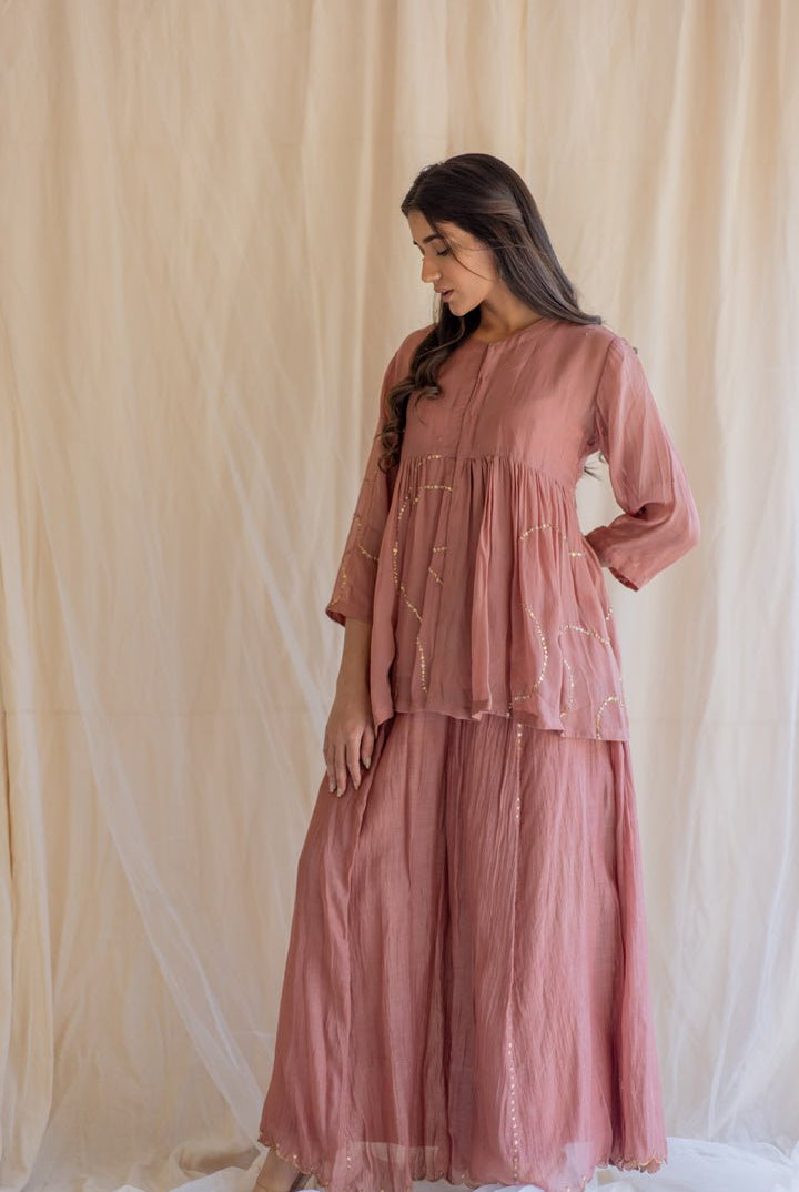 Blush Nayab Gharara Set - CiceroniNirjara