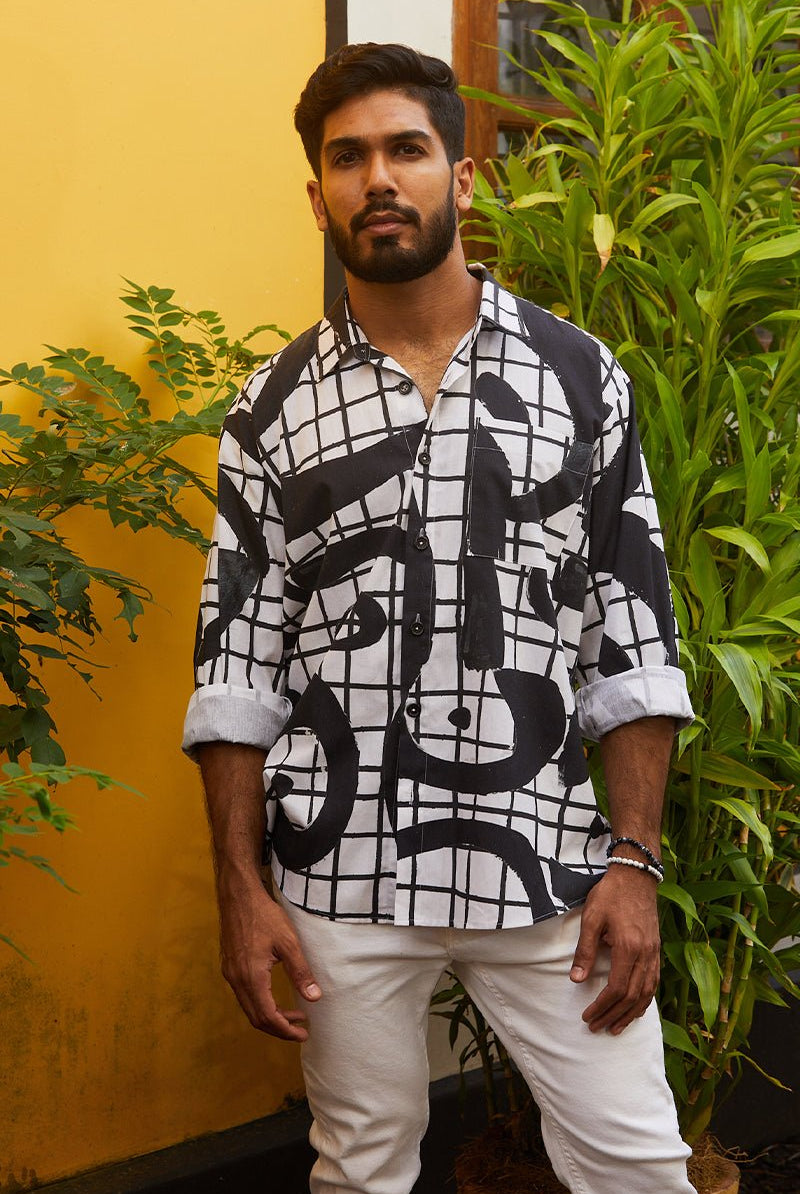 Burano unisex shirt in Ying Yang - CiceroniHappi Space