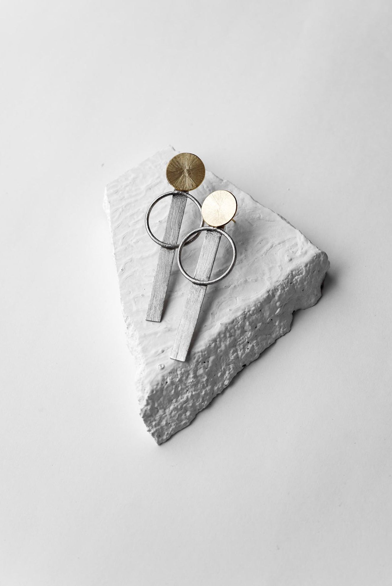 Button-up Earrings - CiceroniDE'ANMA