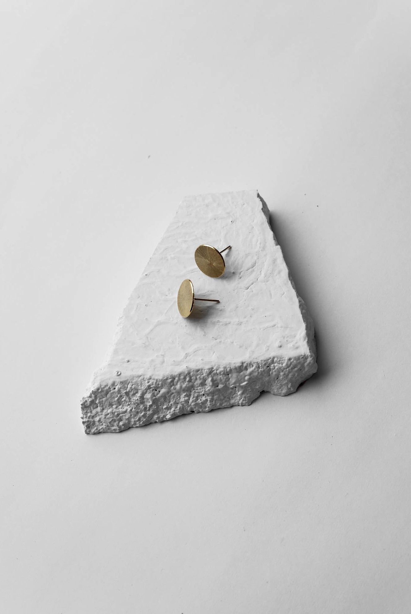 Button-up Earrings - CiceroniDE'ANMA