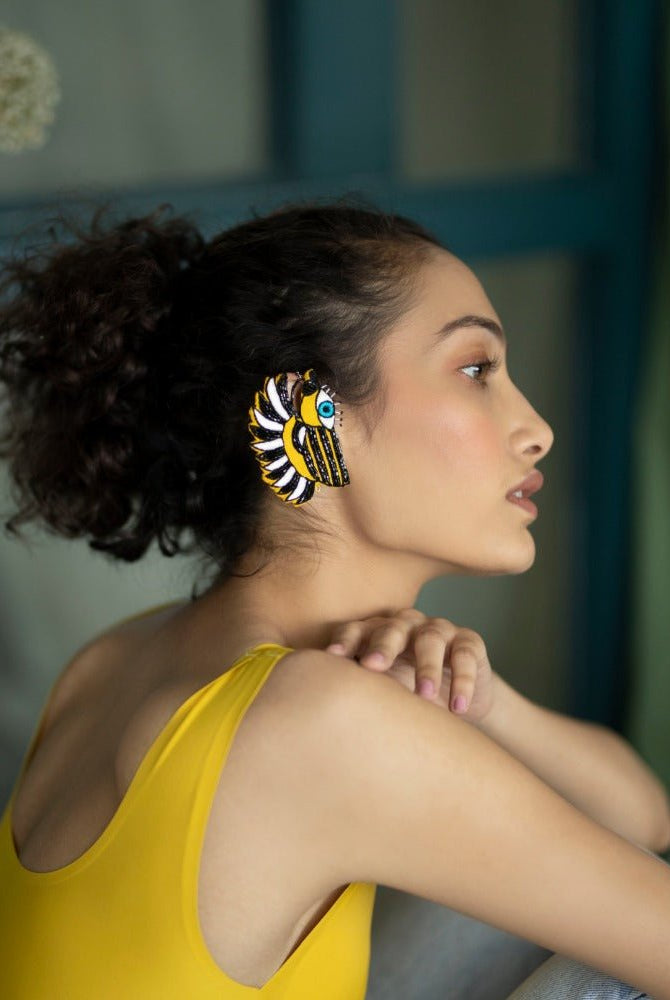 Buzy Bee - CiceroniEarringsKrutiArts