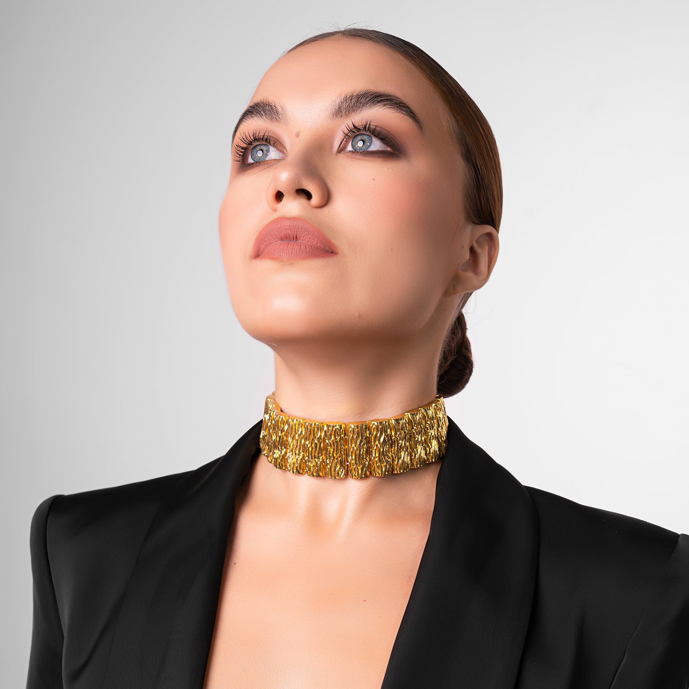 Cedar Necklace - Gold Tone - CiceroniNeckpieceEquiivalence