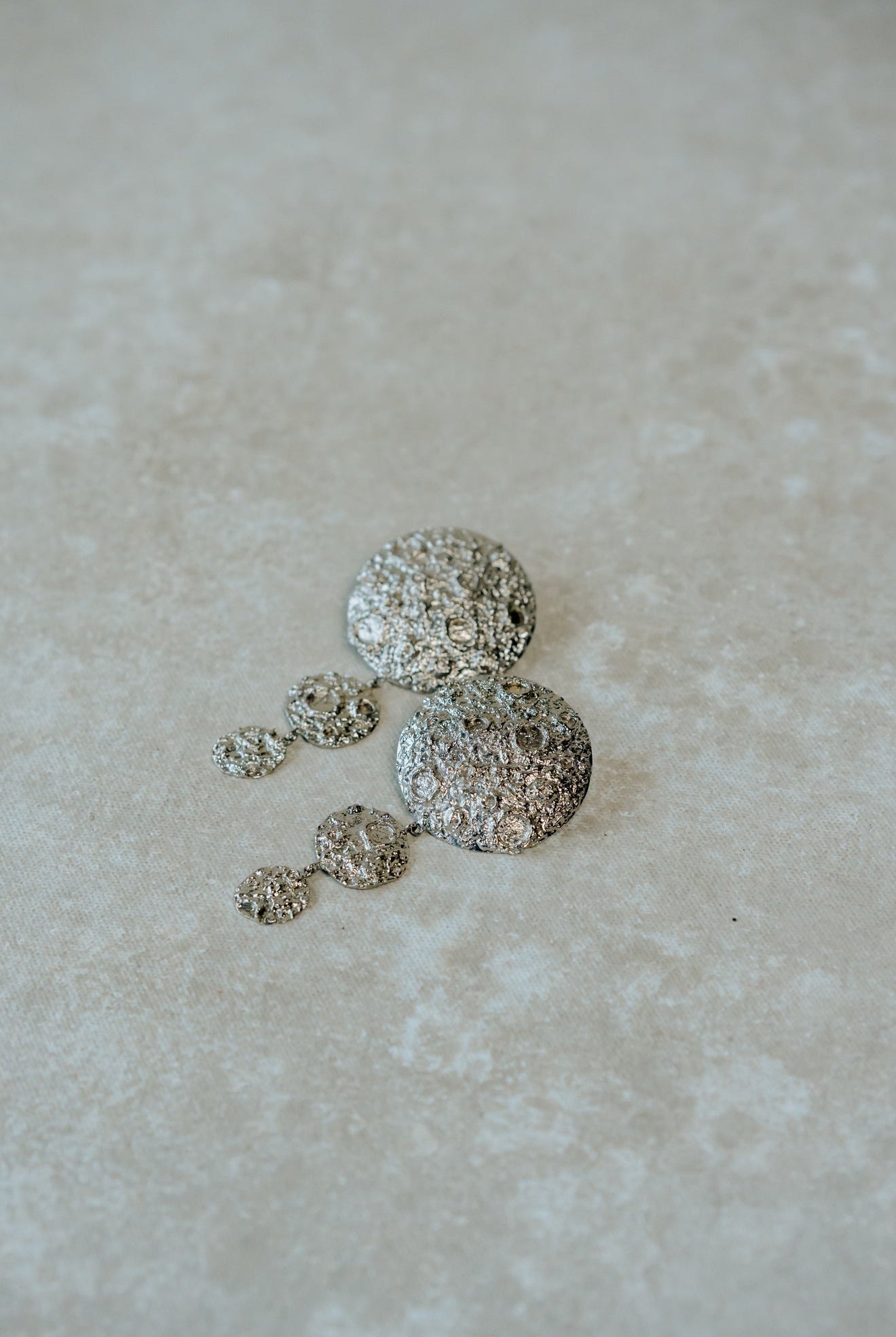 Chaand Danglers - CiceroniAarjavee