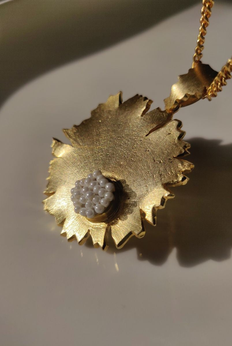 Circulas-Pendant-Golden - CiceroniAarjavee