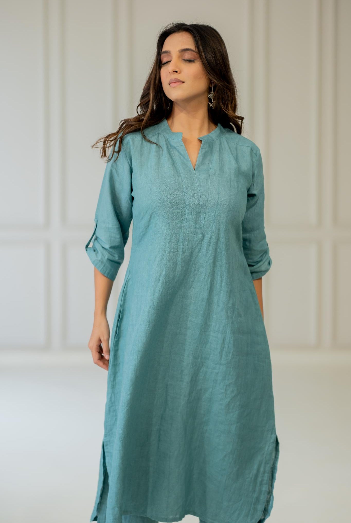 Coastal Lagoon Linen Kurta Set - CiceroniKurta SetSilai Studio