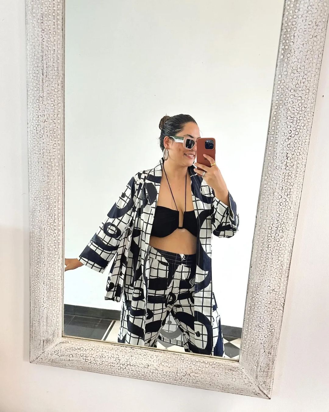 Coastline Cape in Yin yang - CiceroniCapeHappi Space