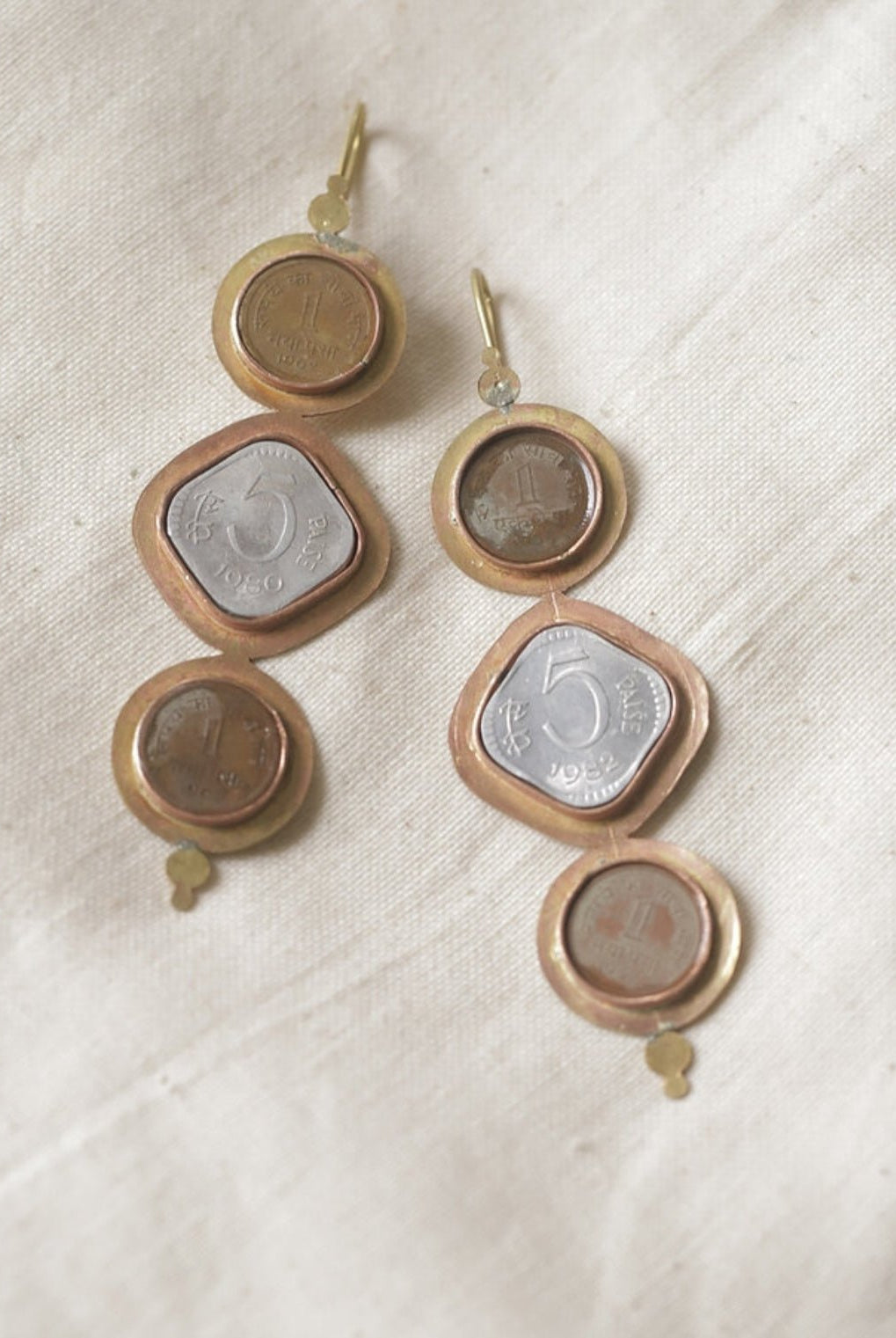 Coin embed Earrings - CiceroniEarringsEarthaments