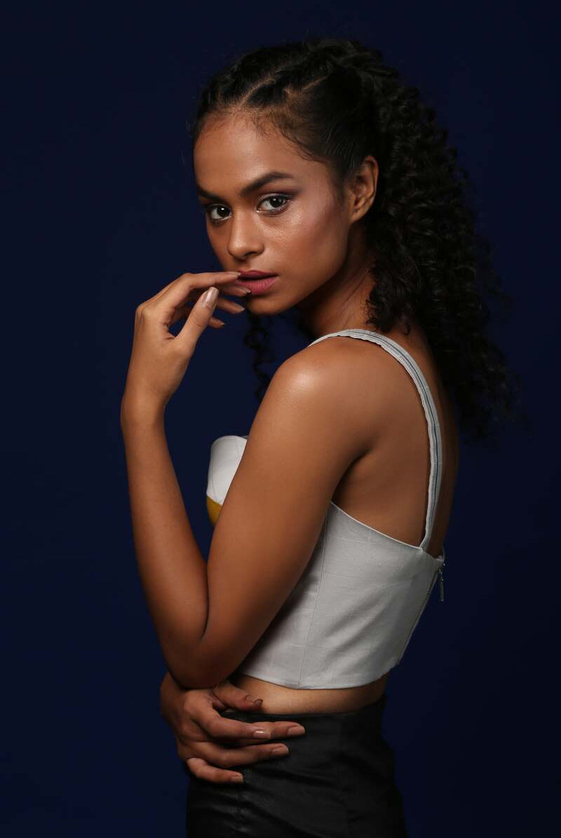 Contrast Glow Fabric Bralette - CiceroniBraletteEkastories