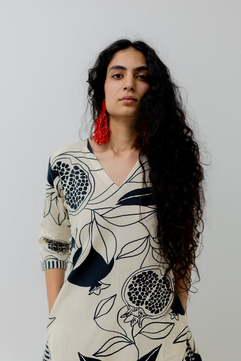 Cream Pomegranate Print Kurta and Pants Set - CiceroniKurtaSilai Studio