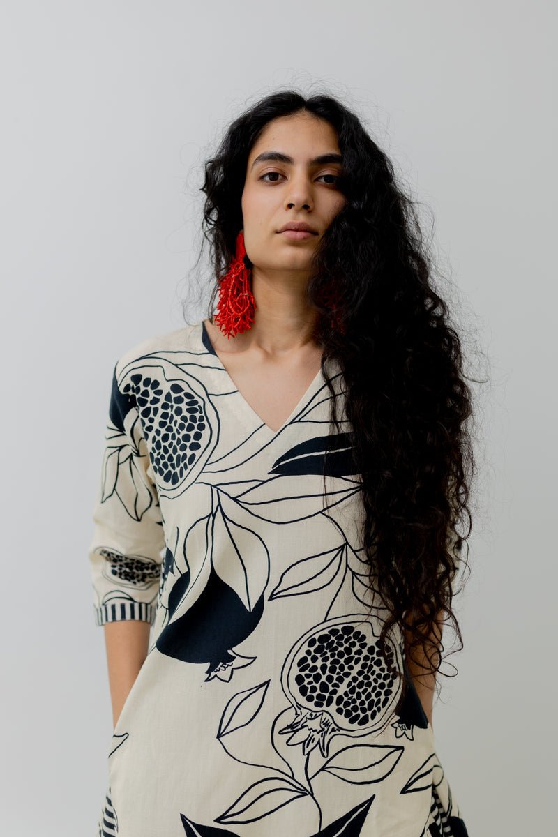 Cream Pomegranate Print Kurta and Pants Set - CiceroniKurtaSilai Studio
