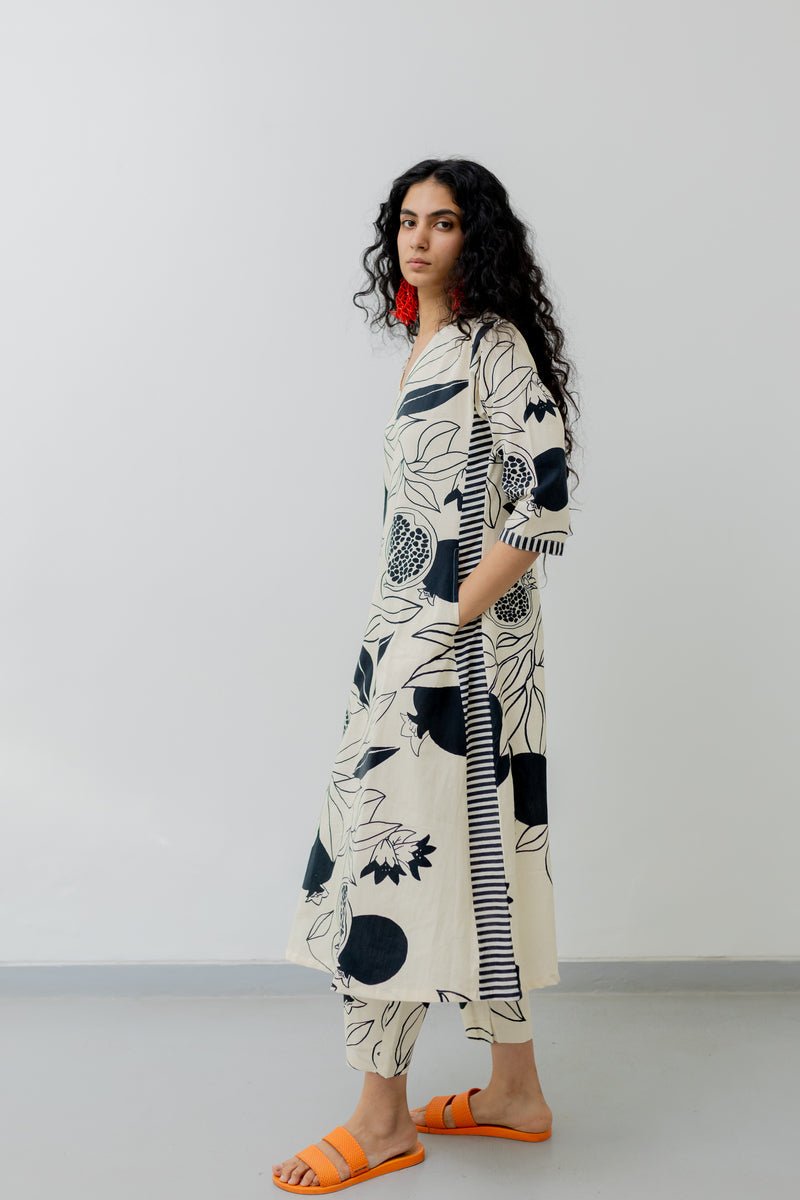 Cream Pomegranate Print Kurta and Pants Set - CiceroniKurtaSilai Studio