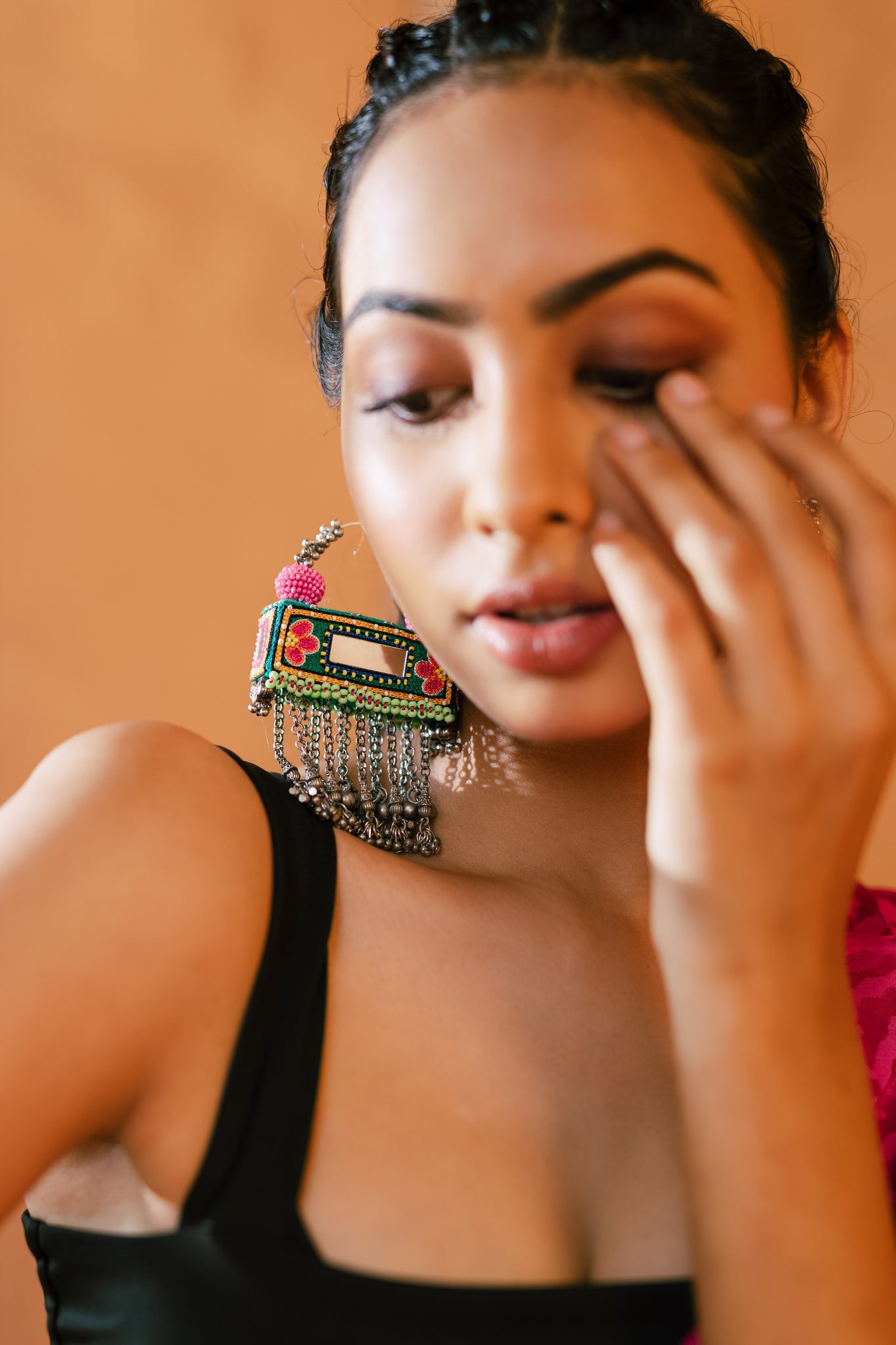 Dagu Magu!! - CiceroniEarringsKrutiArts