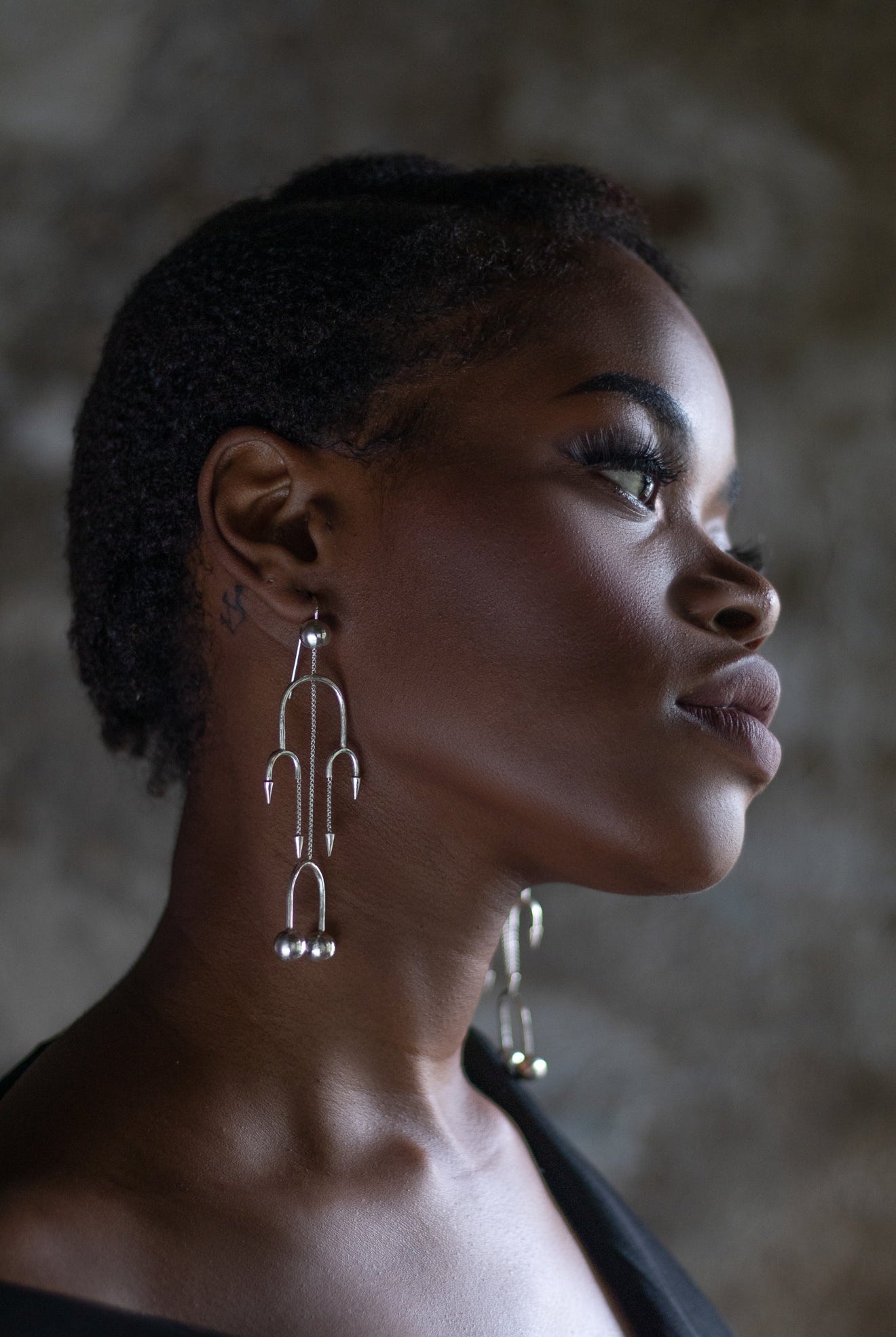 Deco Silver Dancing Earring - CiceroniBaka