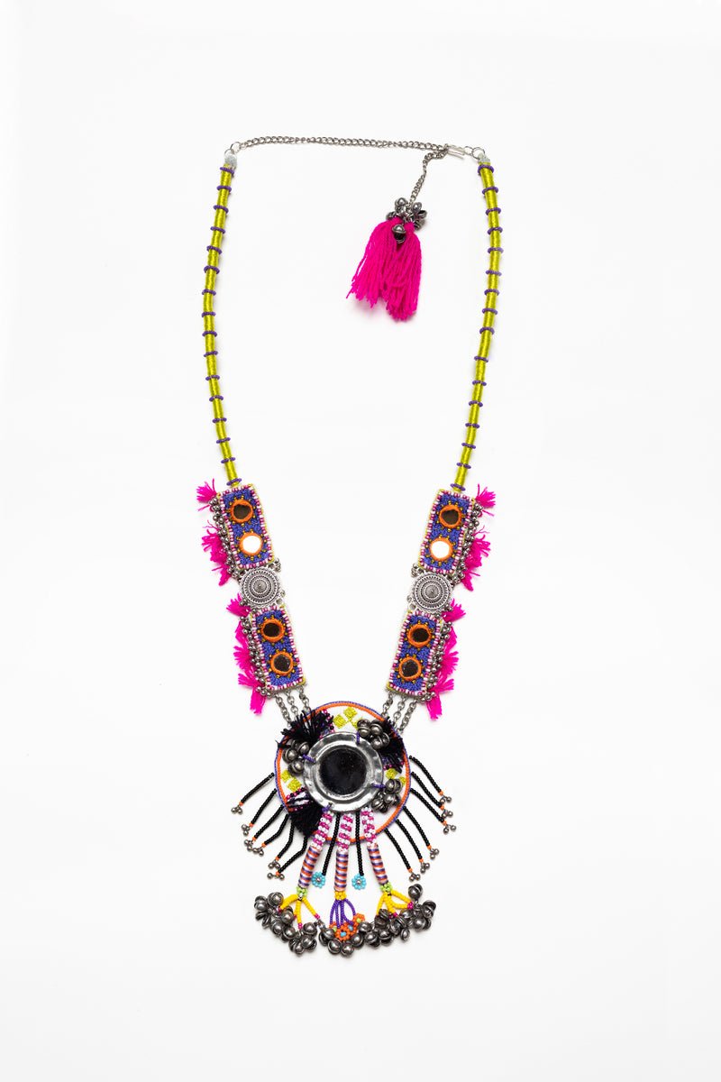 Dhaandhdu - CiceroniNeckpieceKrutiArts