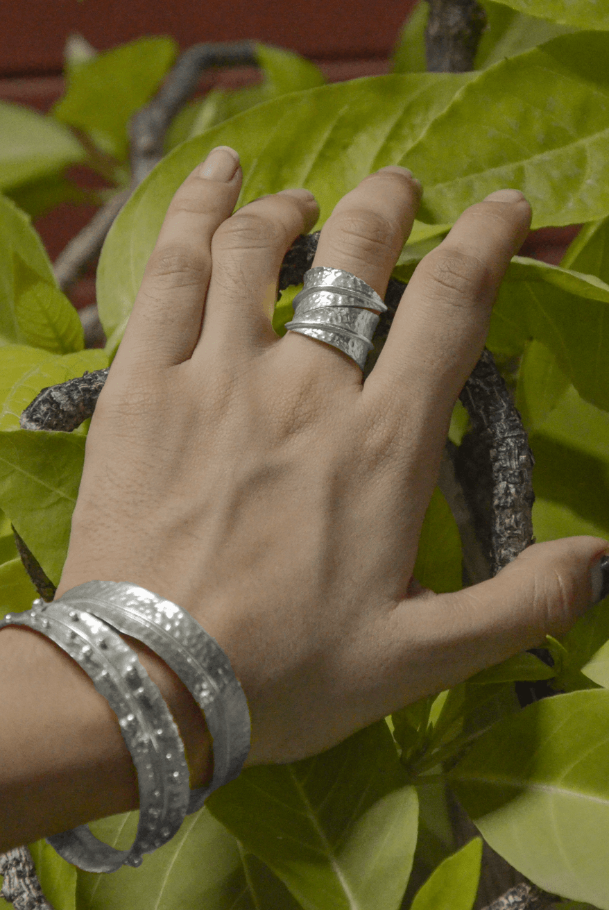 Dira Bangle - Morning Dew (Set of 2) - CiceroniEquiivalence