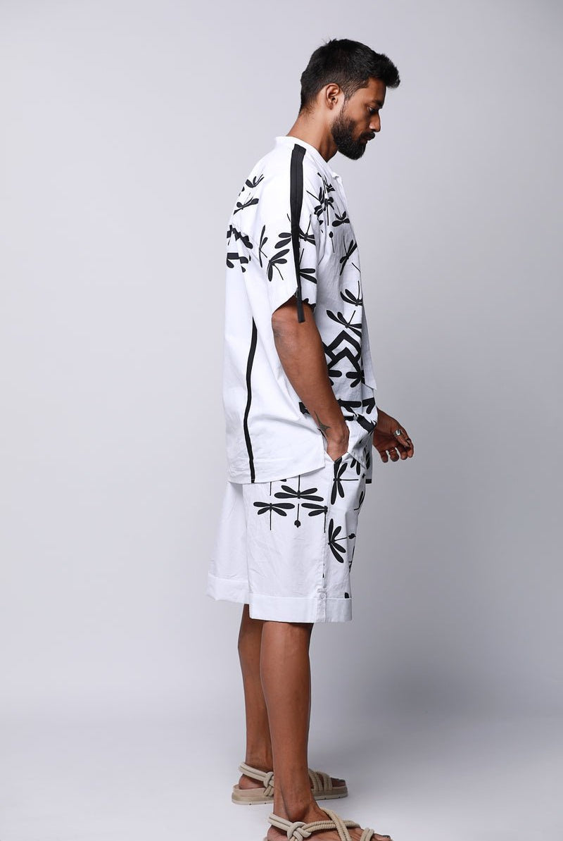 Dragon Fly Arch Shorts - CiceroniShortsEkastories