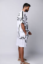 Dragon Fly Arch Shorts - CiceroniShortsEkastories