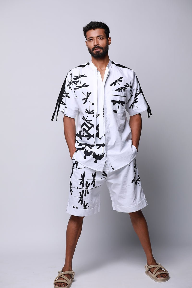 Dragon Fly Arch Shorts - CiceroniShortsEkastories