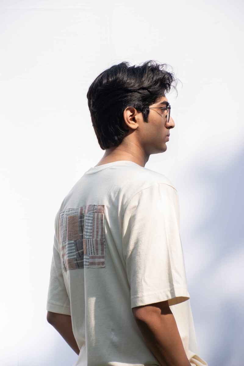 Ecru oversized t-shirt - CiceroniT-Shirttsaku